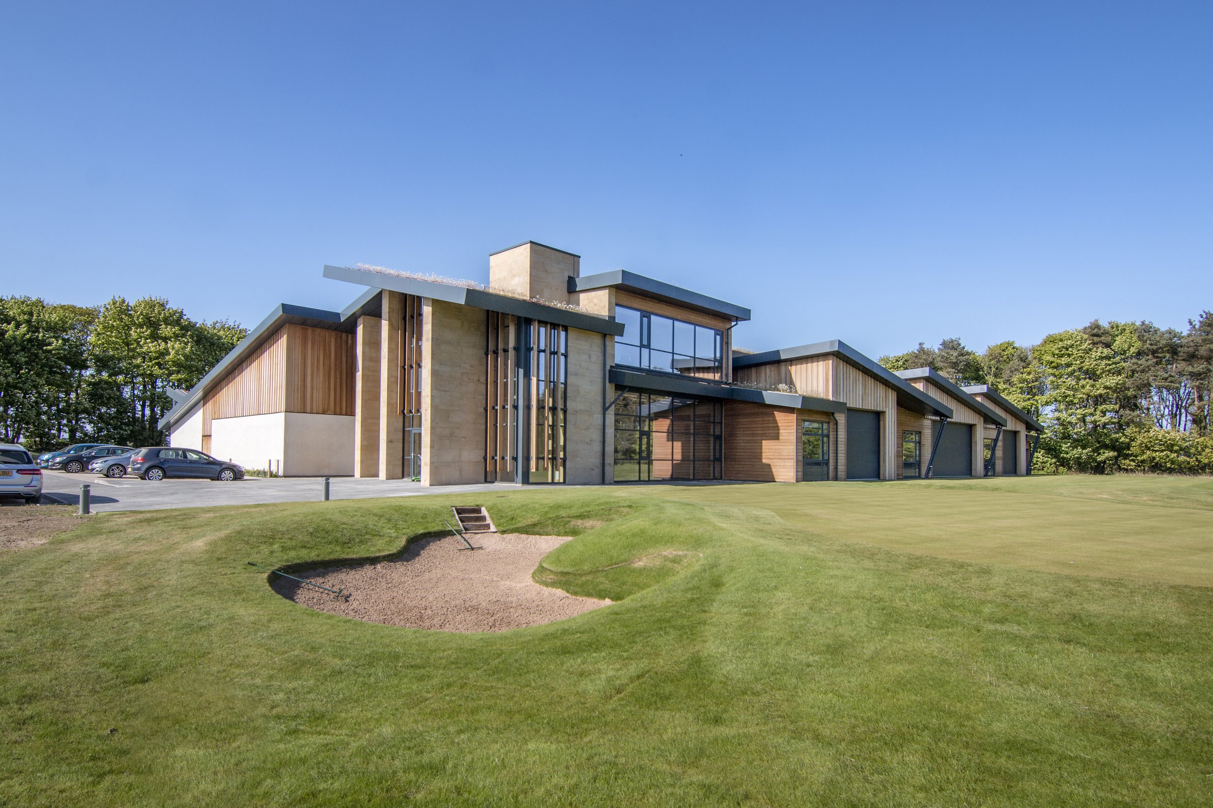 Golf &amp; Leisure