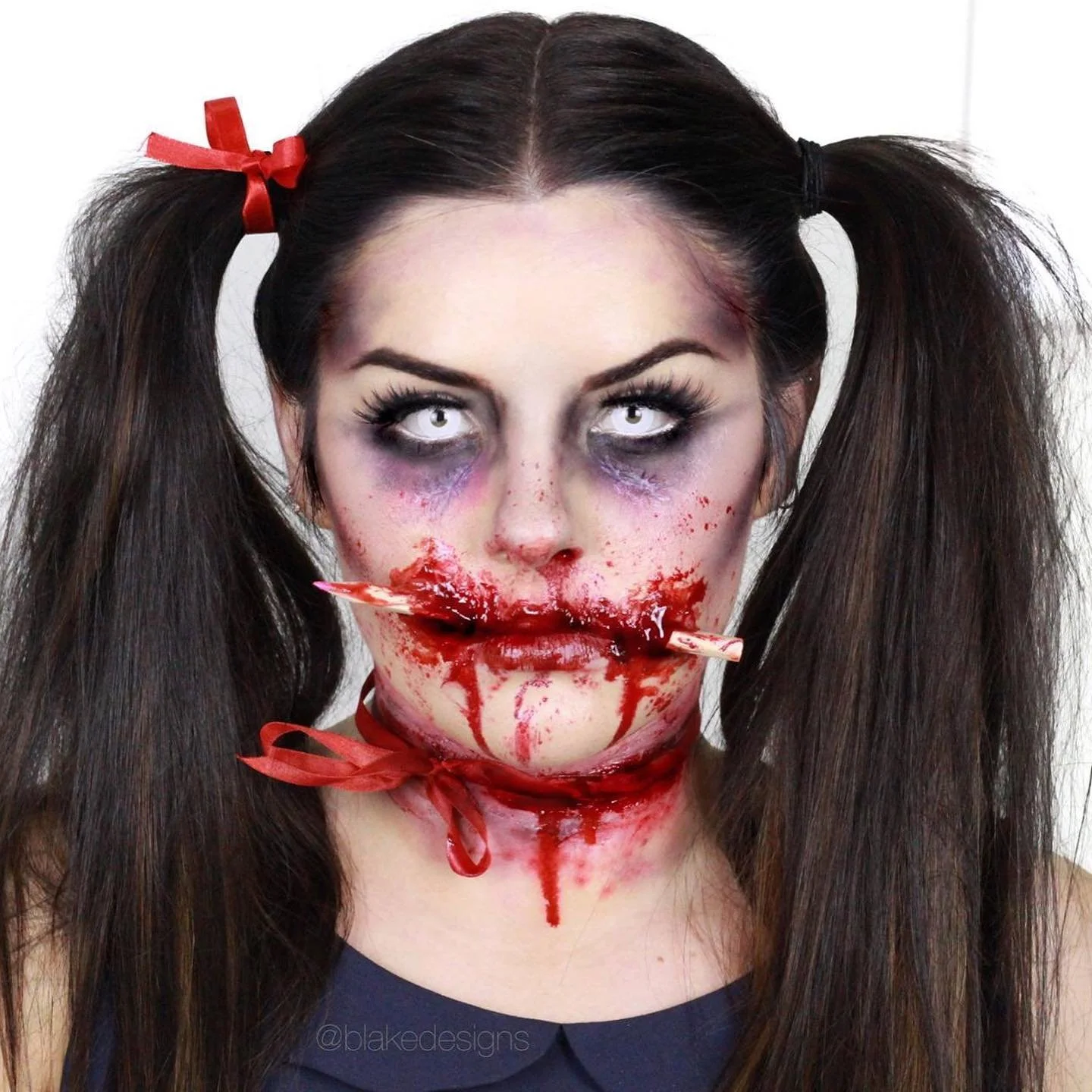 ZOMBIE school girl! #safetyfirst🩸 ✏️ 
.
.
.
.

.
#schoolgirl #zombie #halloweenmameupideas #schoolgirlmakeup #zombiemakeup #zombiemakeup  #makeupillusion #creativemakeup #illusionmakeup #opticalillusion #wakeupandmakeup #brisbanemakeupartist #goldco