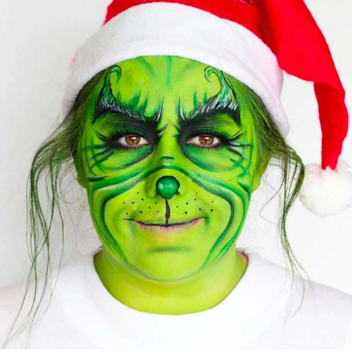 Grinch face paint 💚💚💚 
#grinchmakeup #grinchfacepaint #christmasdressup #goldcoast #goldcoastmakeupartist #makeupartist