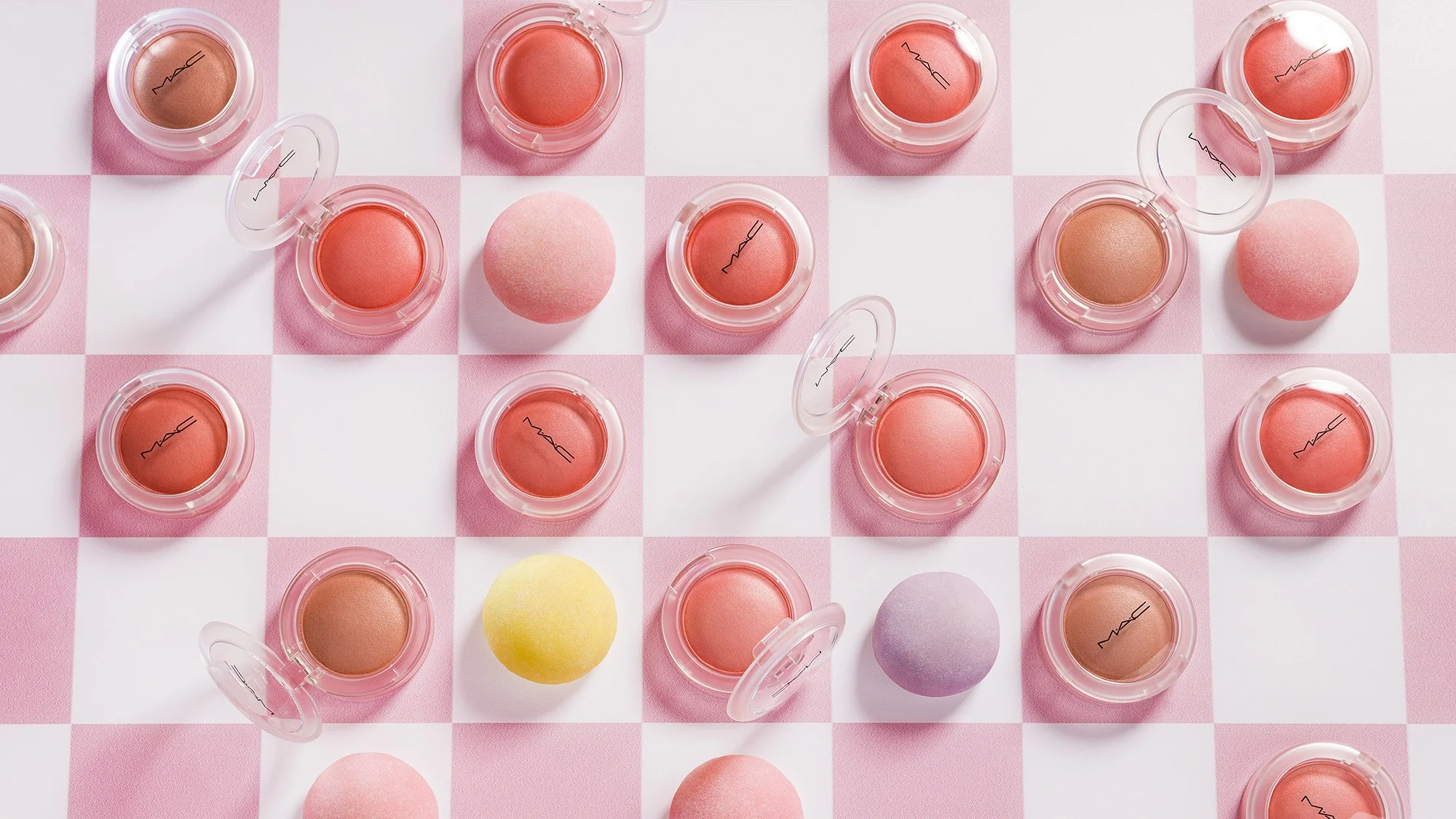 mac-glow-play-blush-checkerboard-mochi-kv-hiro.jpg