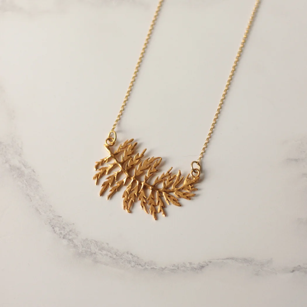 gold_fern_necklace_2.jpg
