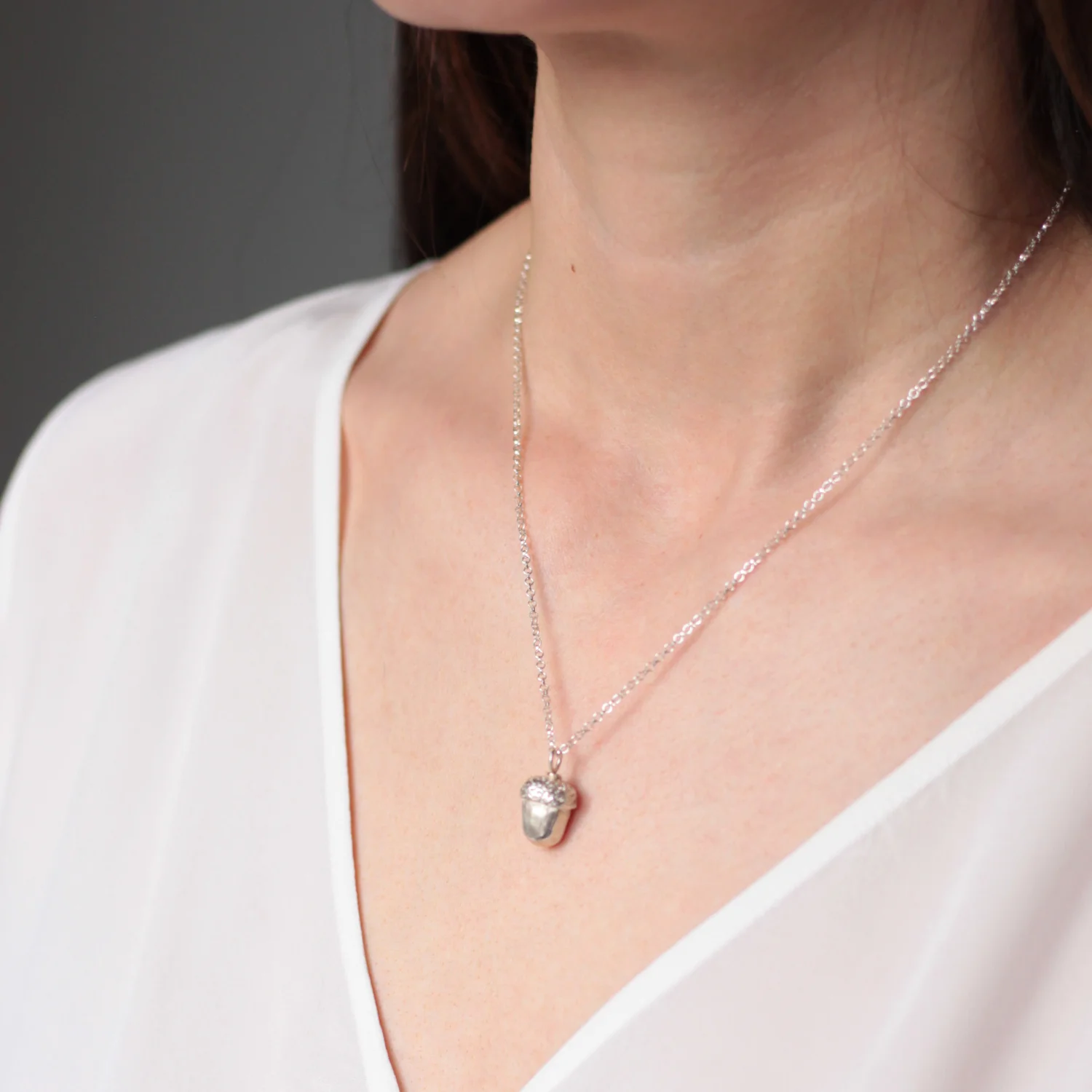 silver_acorn_necklace.jpg