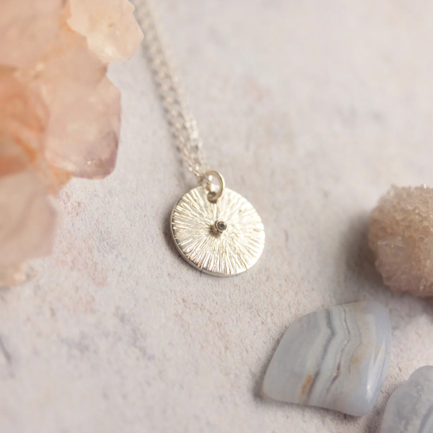 disc_pendant_3.jpg