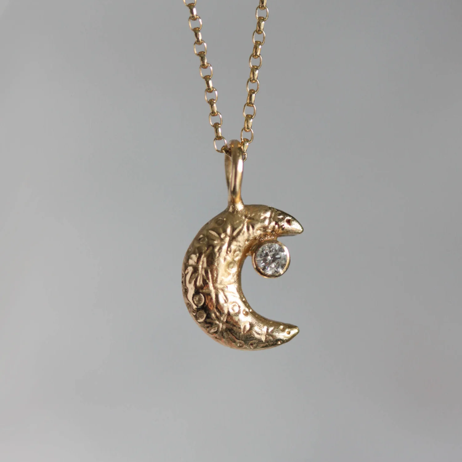 gold moon necklace diamond star