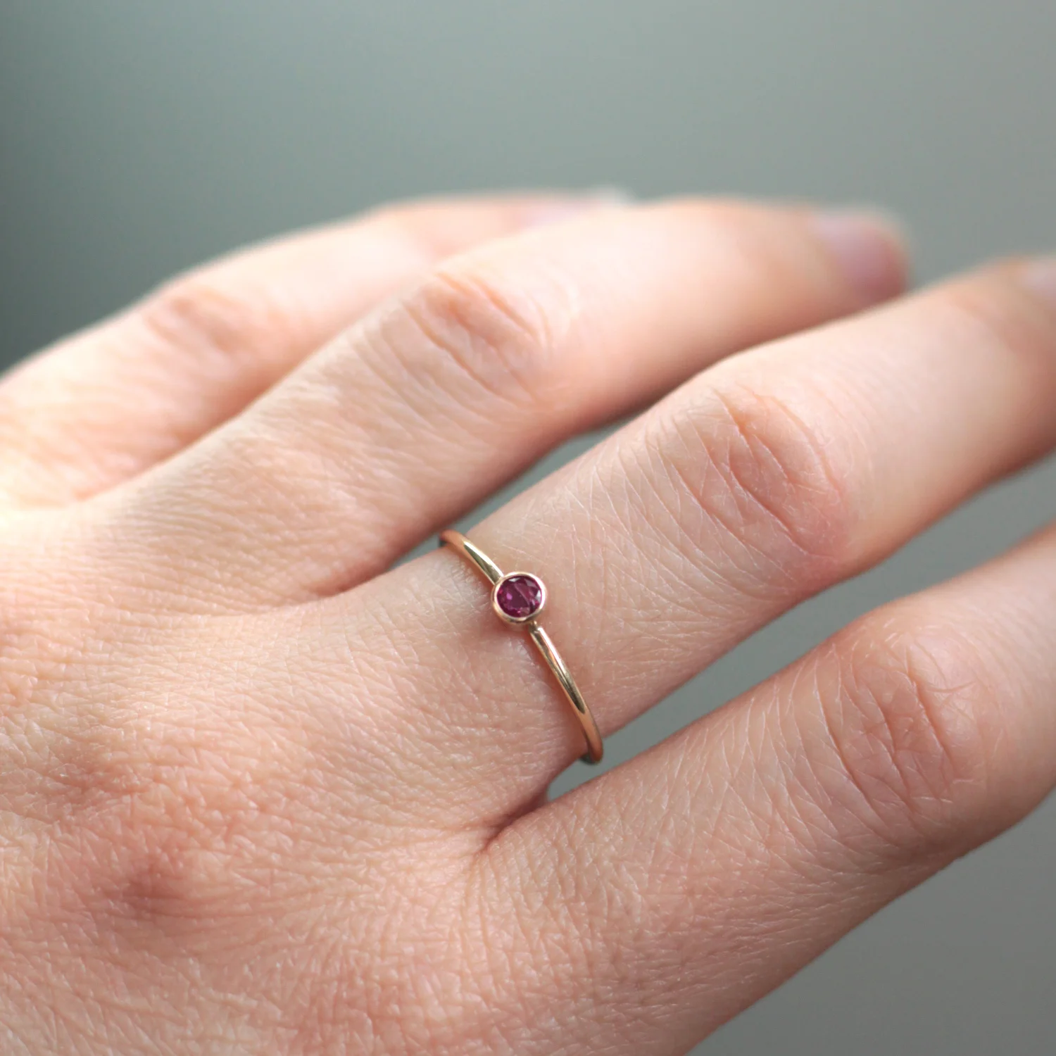 gold_ruby_ring_5.jpg