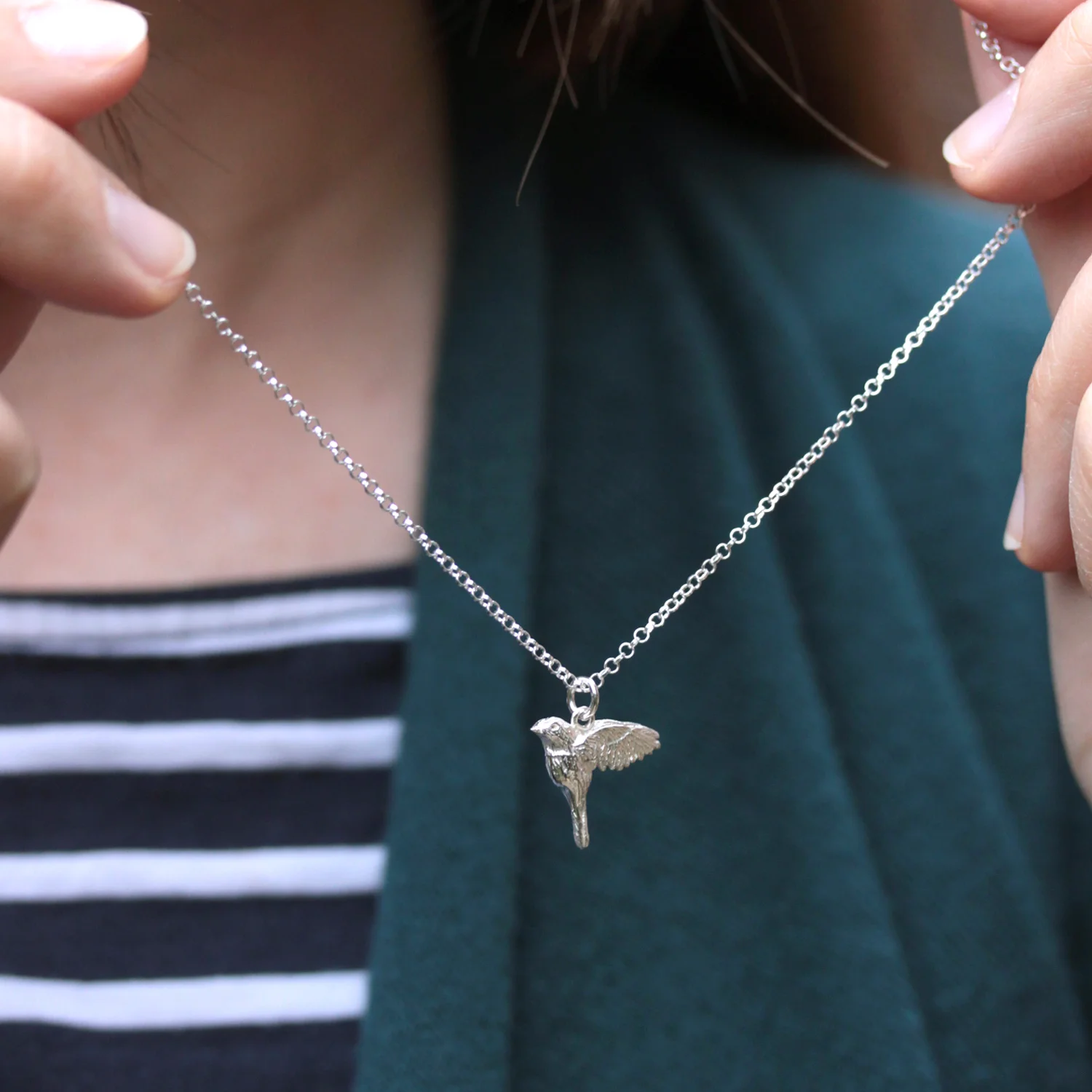 Erica Jewellery—Little robin gold necklace