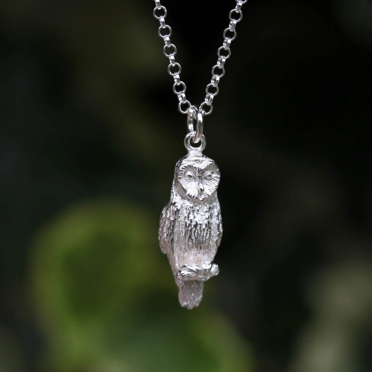owl_necklace_main.jpg
