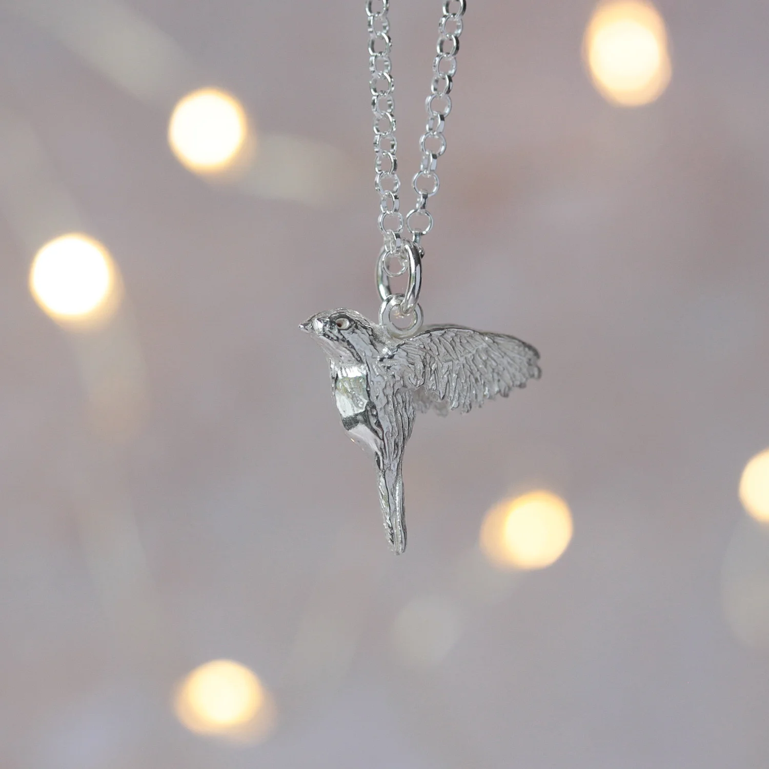 silver_robin_necklace_2.jpg