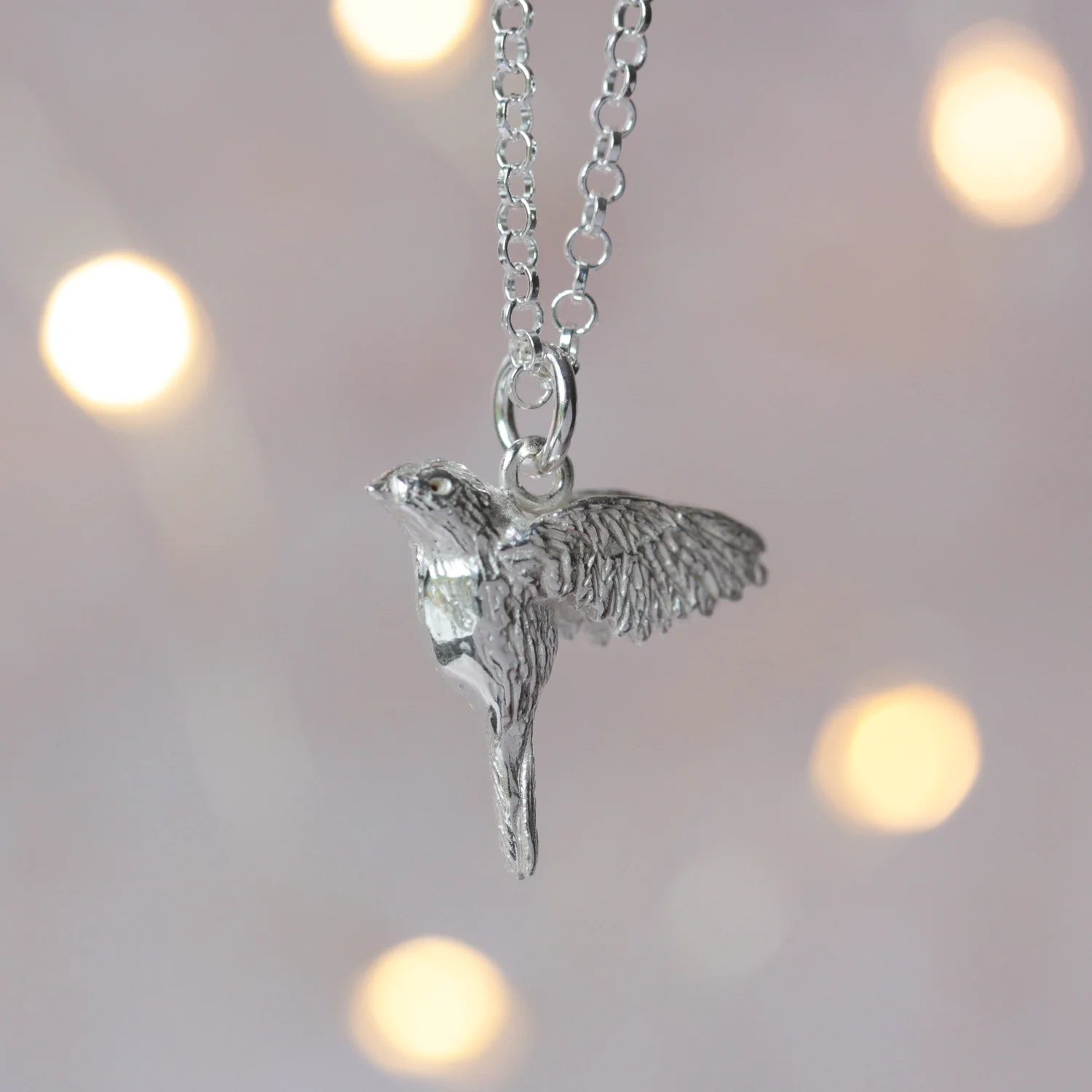 christmas robin necklace