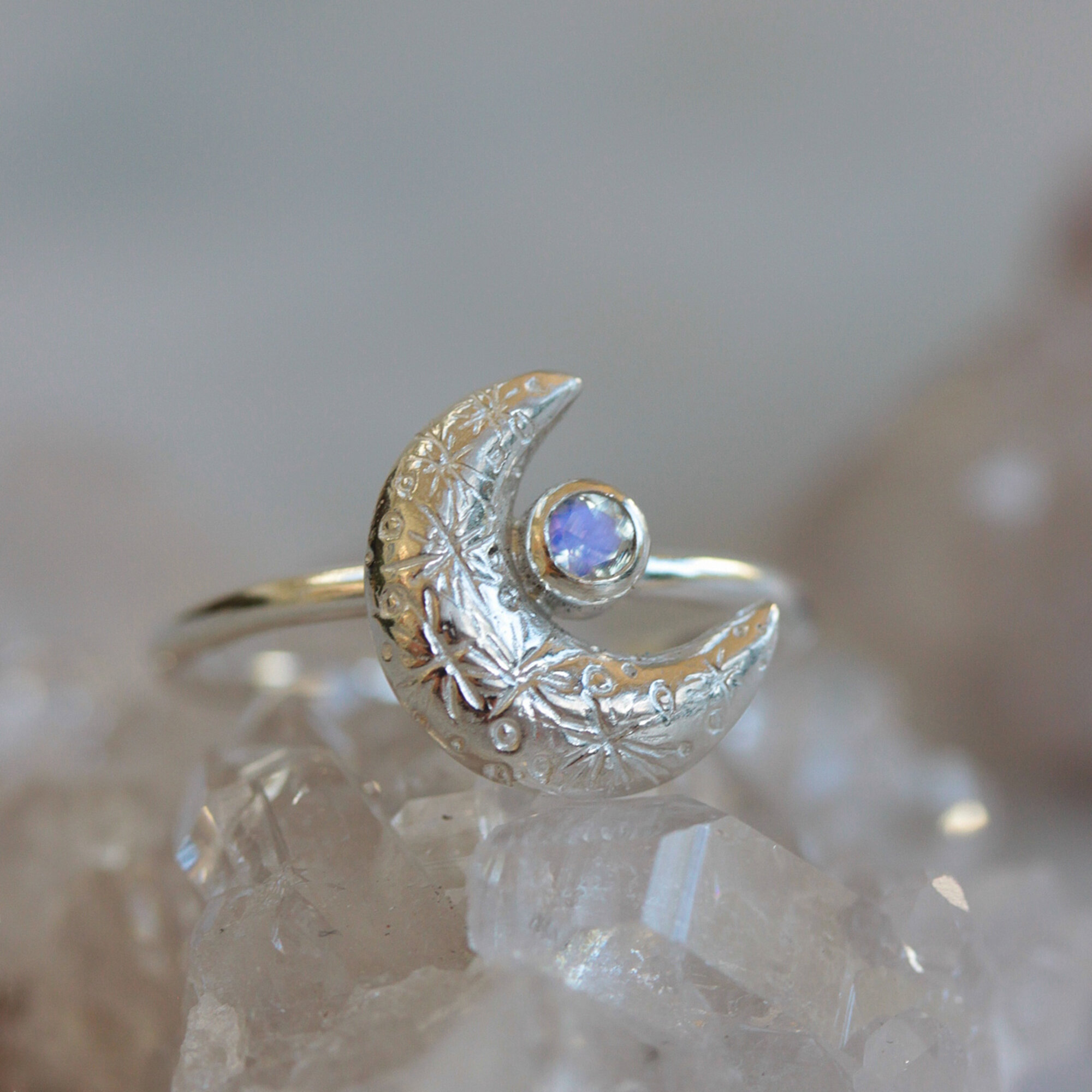 moon_monstone_ring_2.jpg