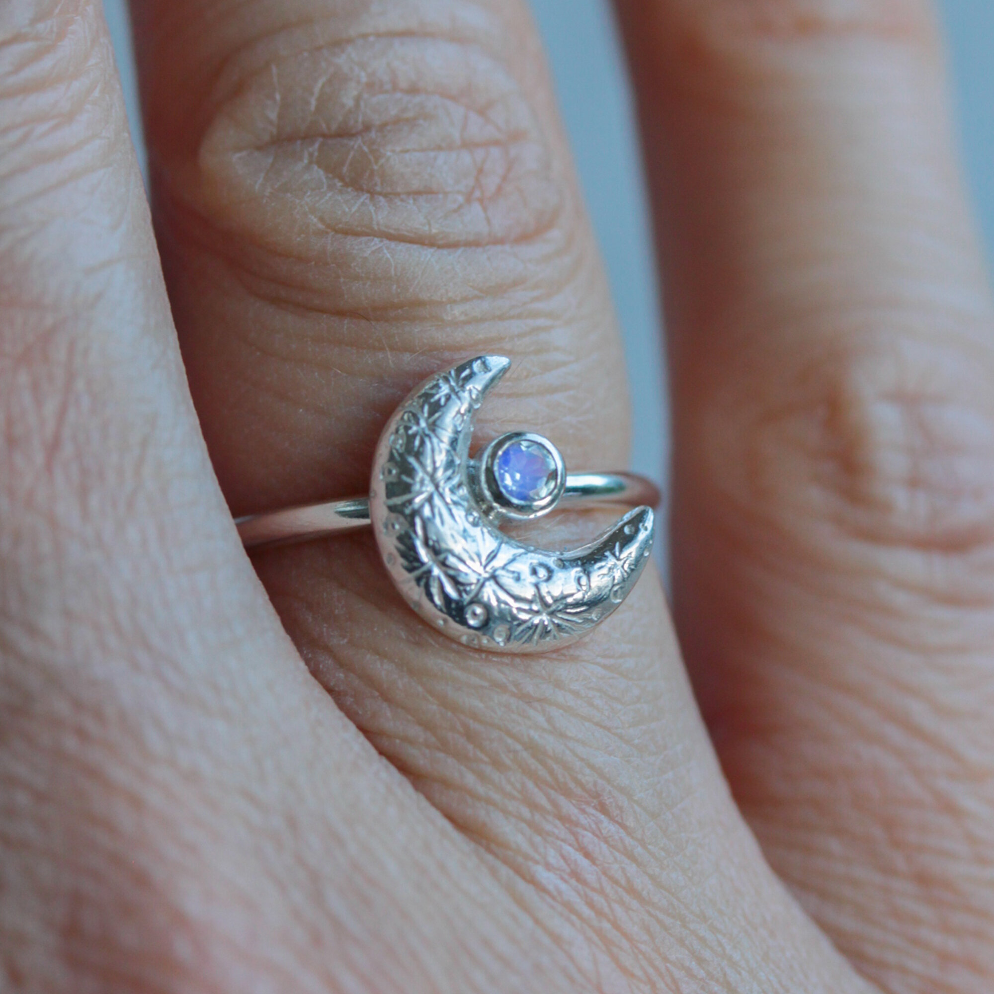 moon_monstone_ring_on_hand_1.jpg