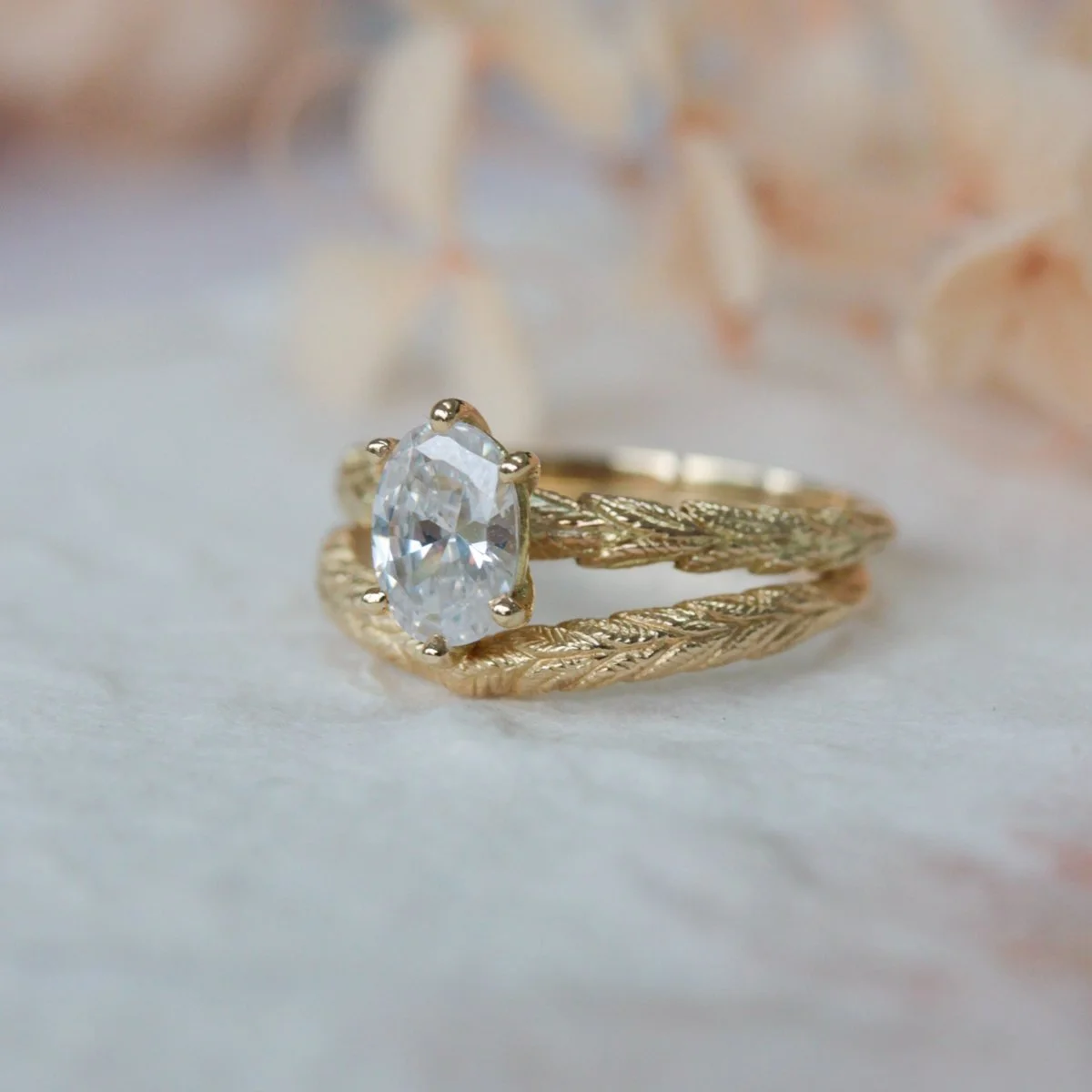 nature_inspired_engagement_wedding_ring.jpg