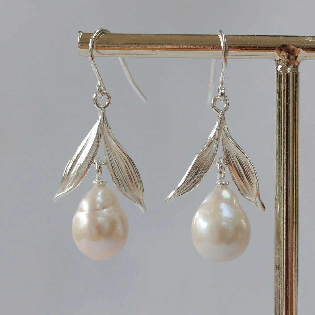 Pearl and leaves silver drop earrings