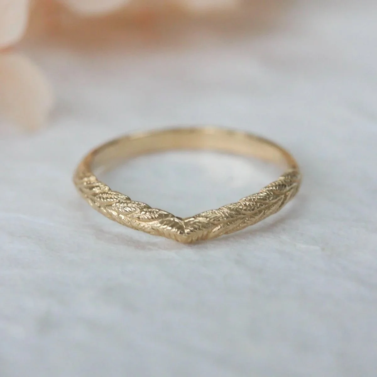 wishbone_wedding_ring_with_leaves.jpg