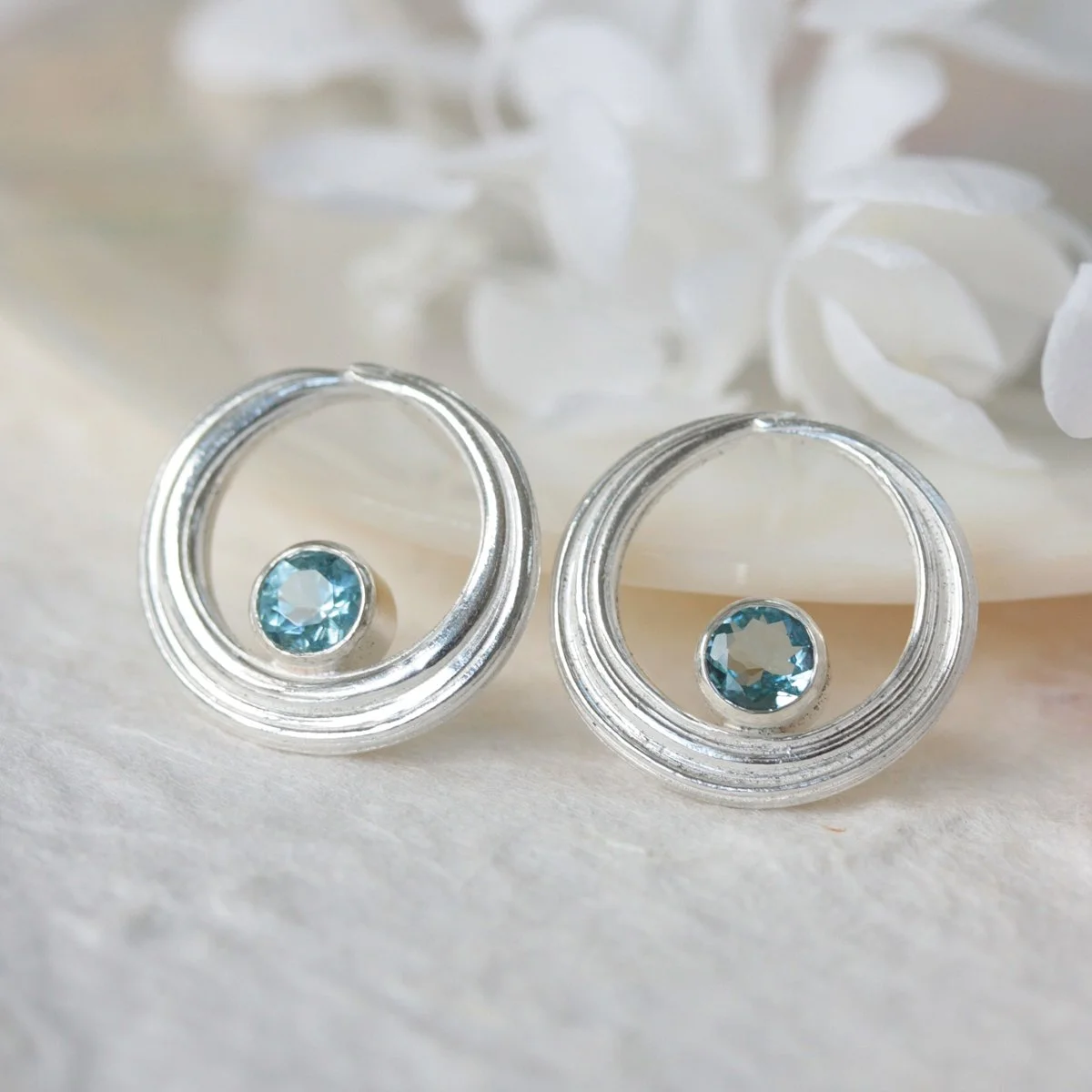 mitsuro hikime aquamarine earrings