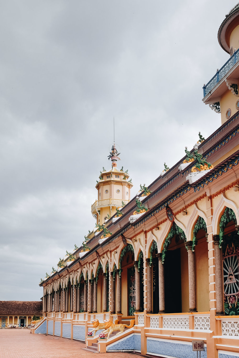 OTH_4557_2017, Cao Dai Holy See, Vietnam.jpg