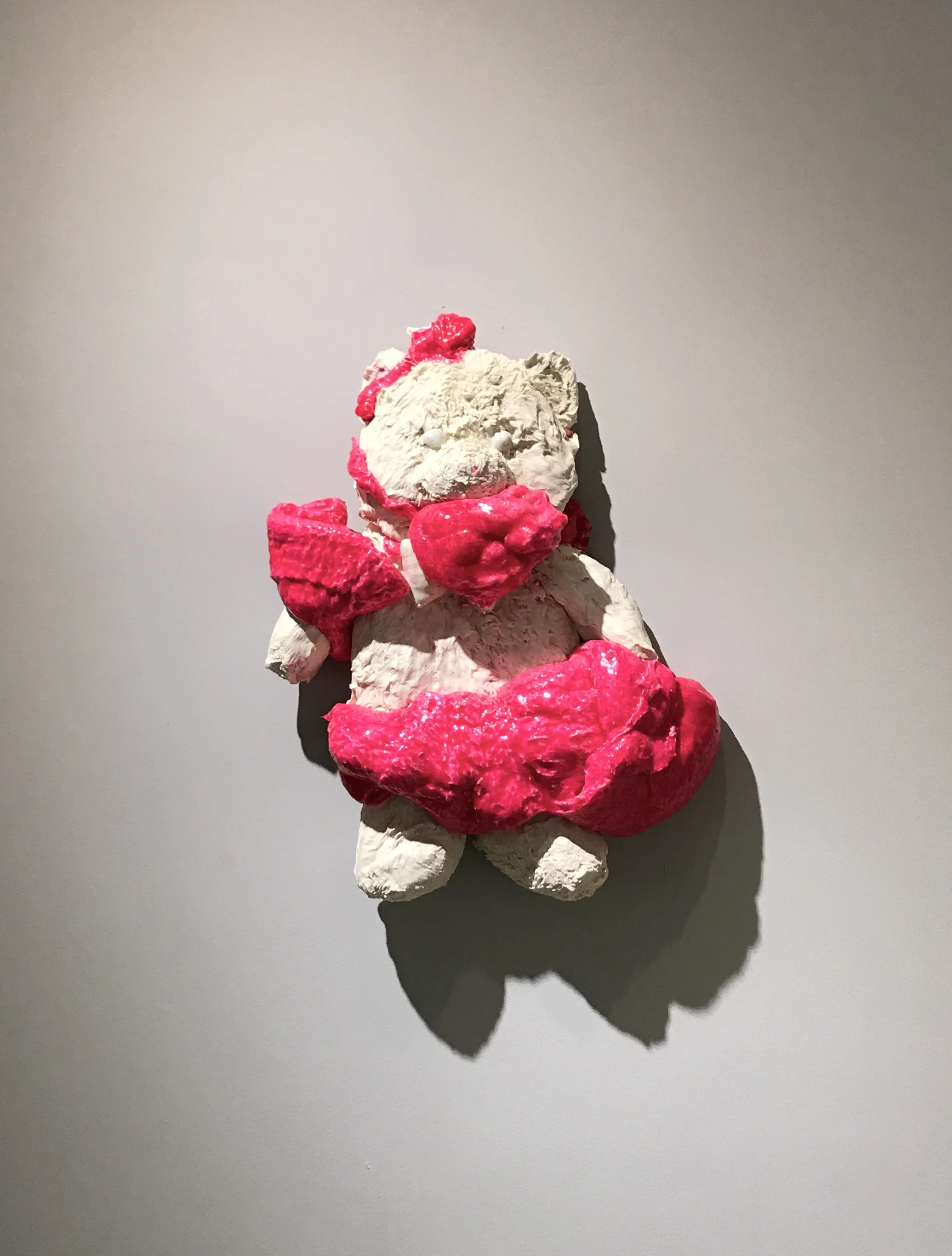 Untitle , 2016, foam, porcelain and resin, 55 x 45 x 14 cm