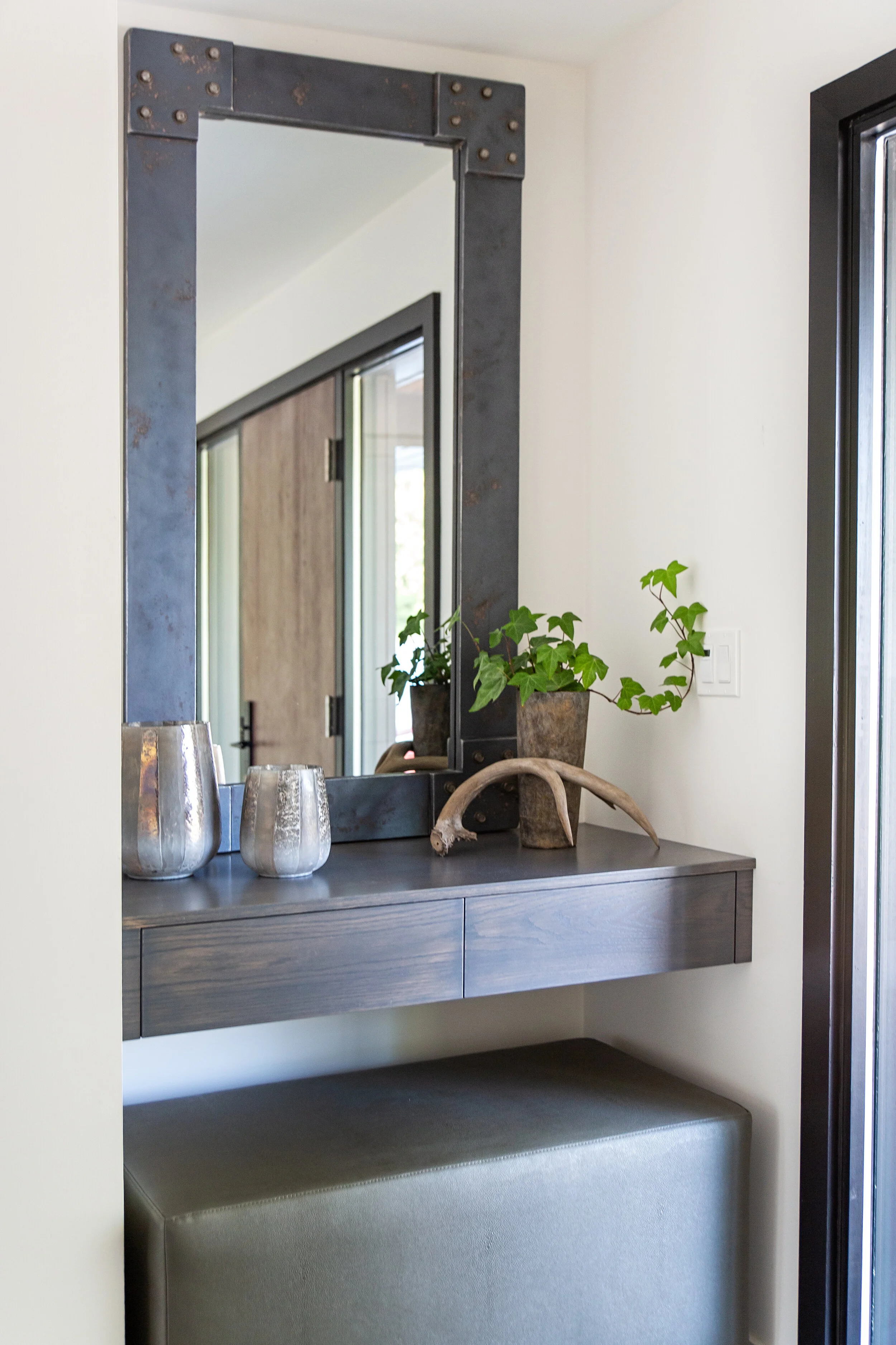 2019_09_10 Casual Contemporary Living -28.JPG