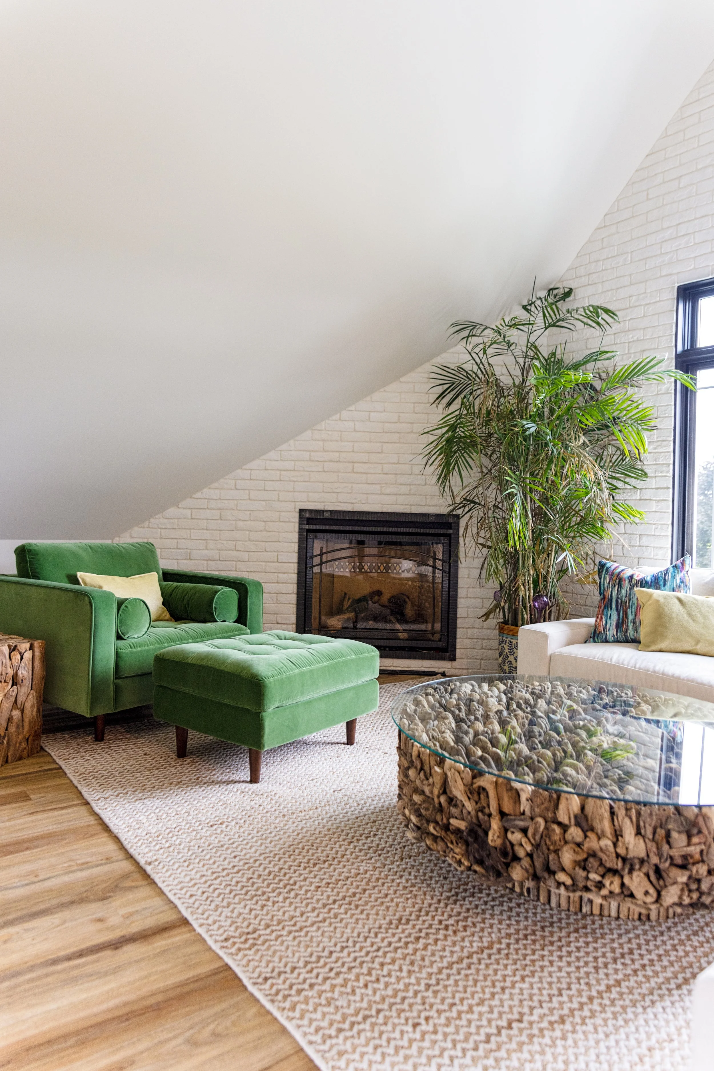 2022_06_20 Boho Loft   (4 of 35).jpg