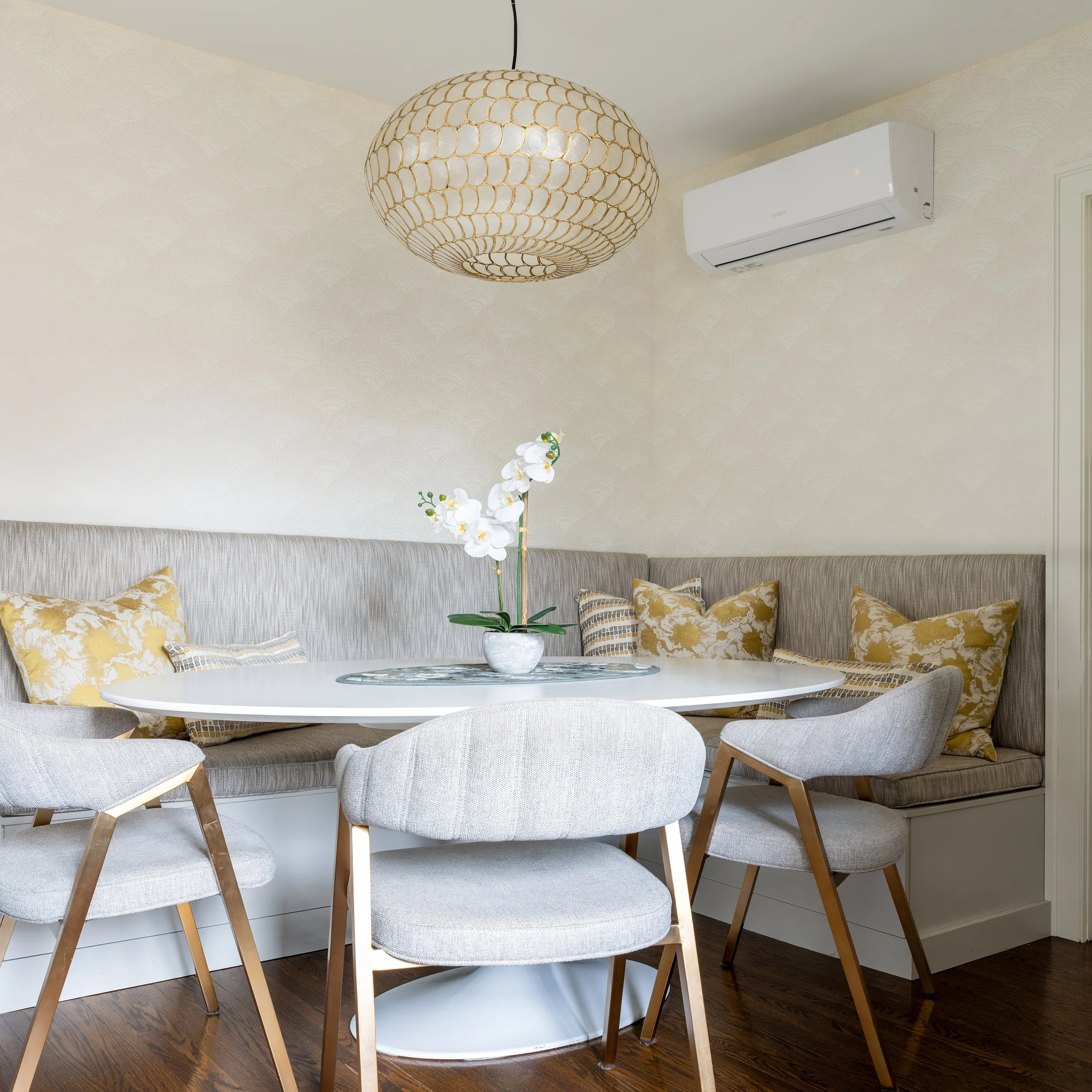 2023_11_23 Home (Hi Res) (14 of 88).jpeg