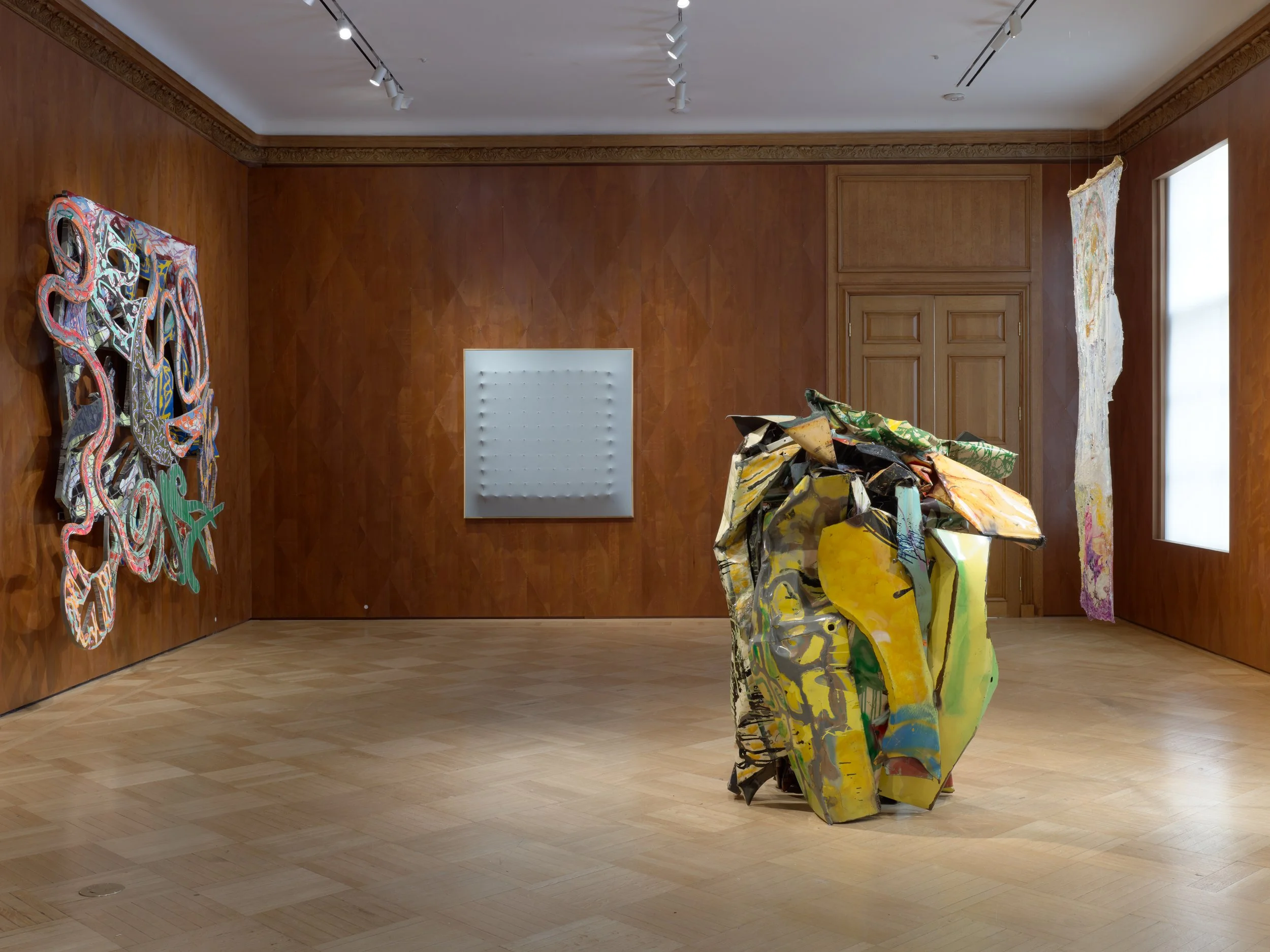 Salon 94 4-3-2526556.jpg