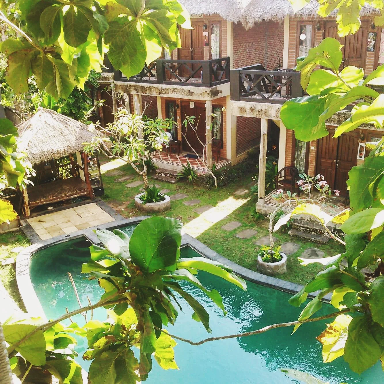 A view of Satria Bungalows.
