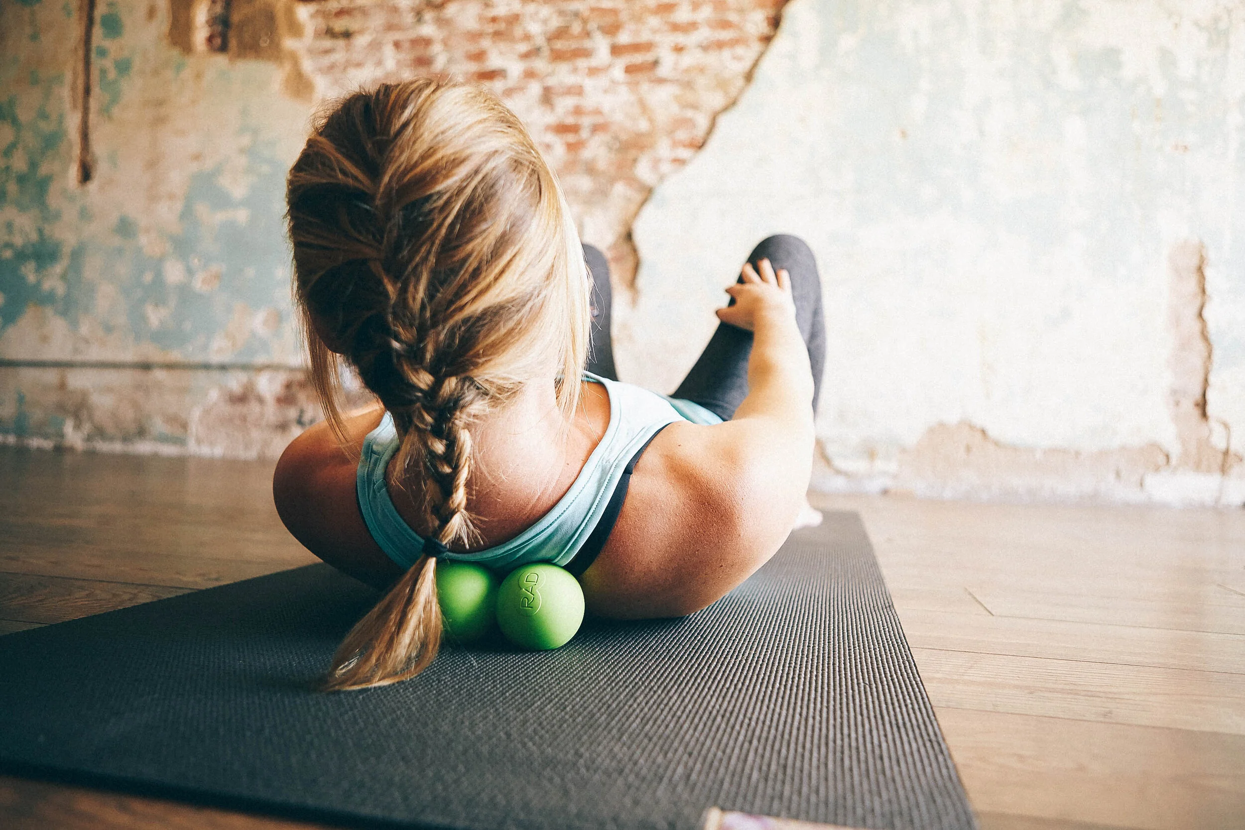 Roll &amp; Restore: MFR for Surfers at Centro La Paz