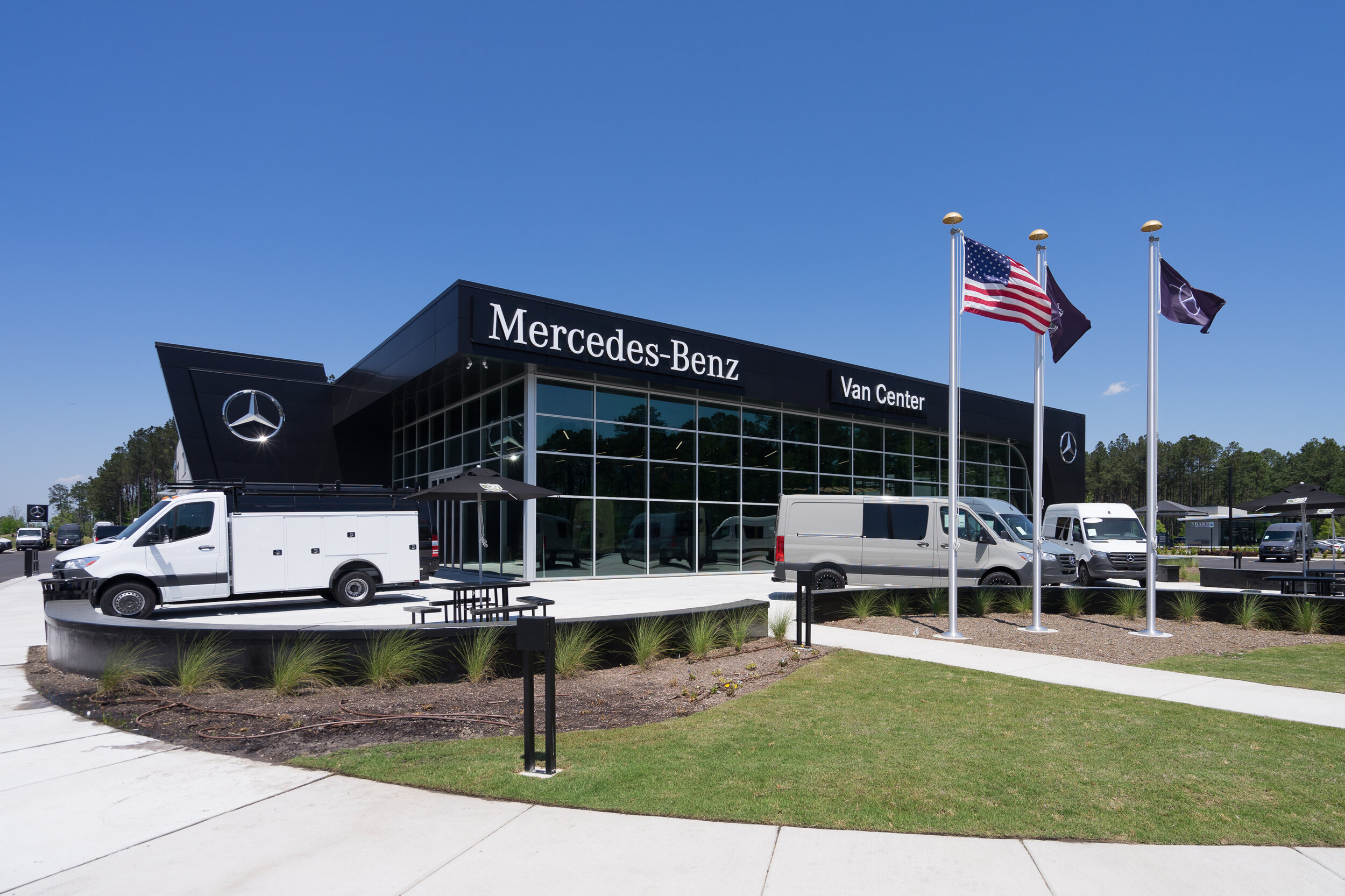 Mercedes-Benz Van Center - Summerville