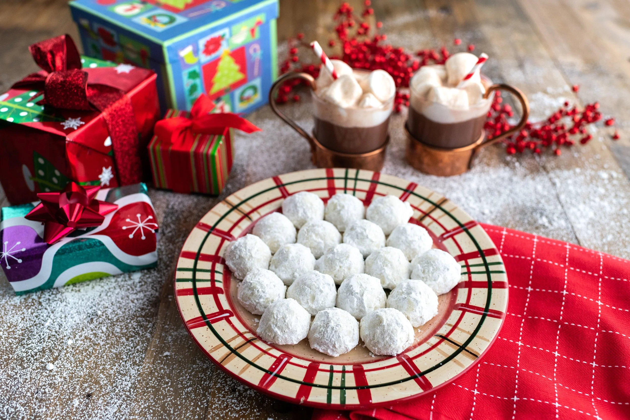 Holiday Tea Cookies