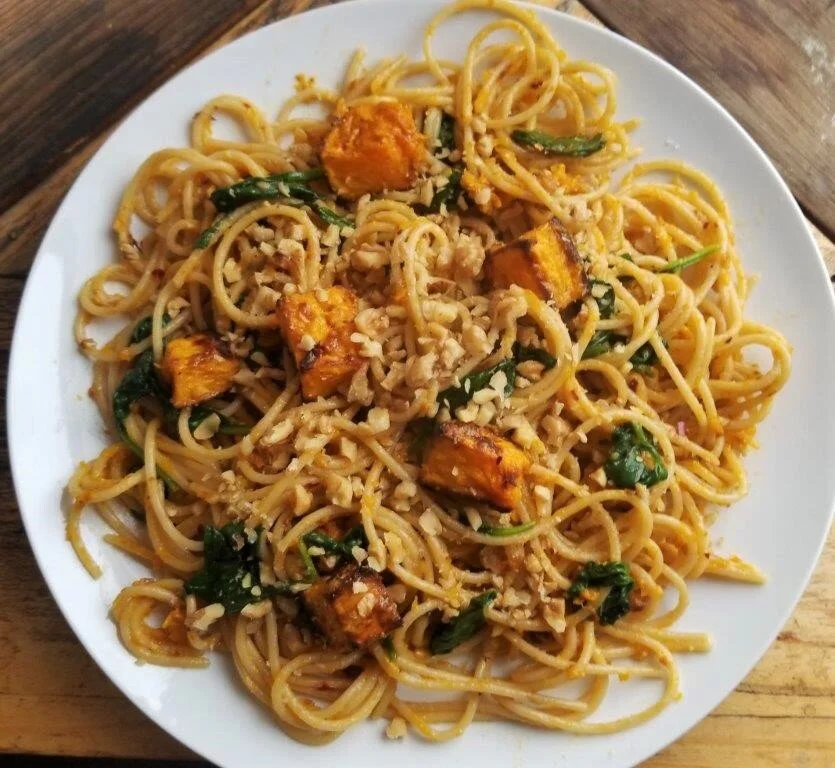 Squash, Spinach, &amp; Walnut Spaghetti