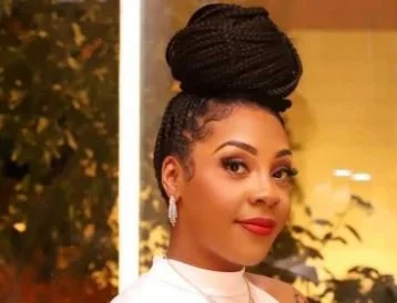Krystal Tucker, 31, Shot Dead Outside Lounge In Milwaukee