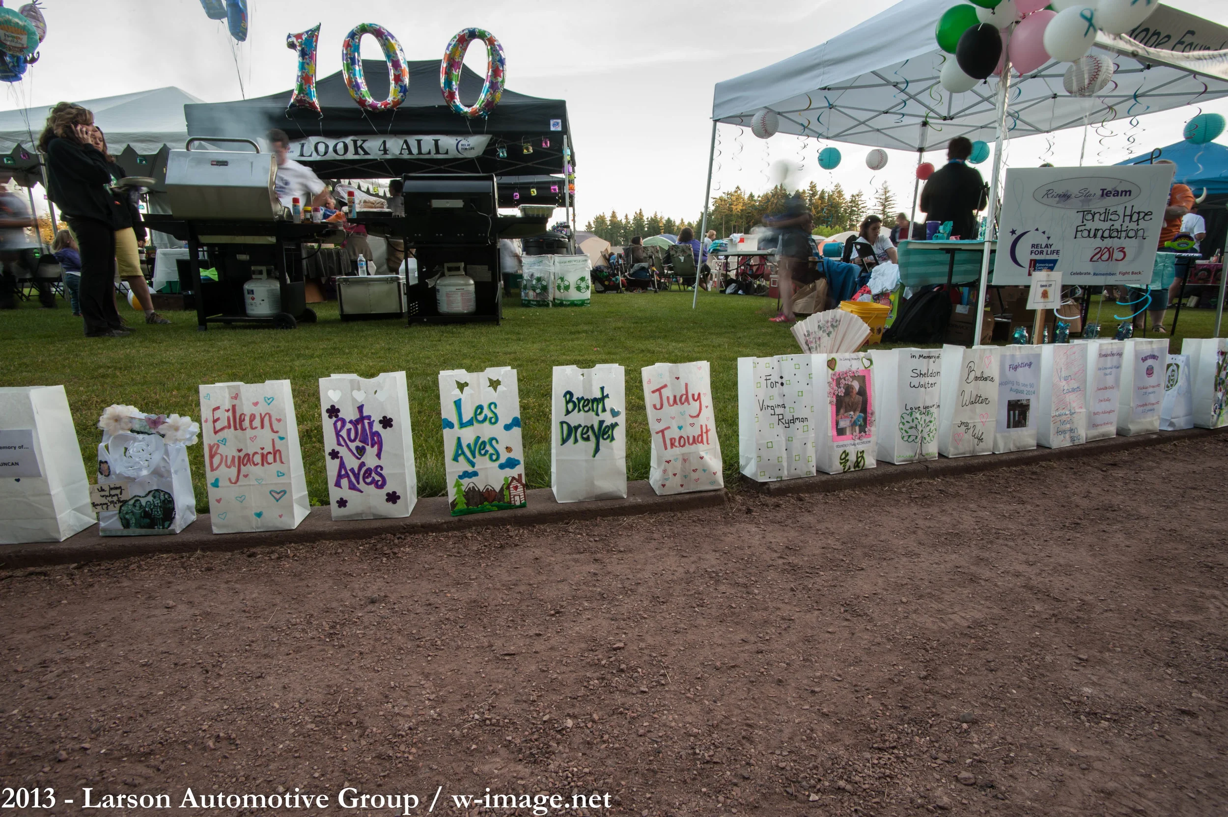 relayforlife2013_76_15056969454_o.jpg
