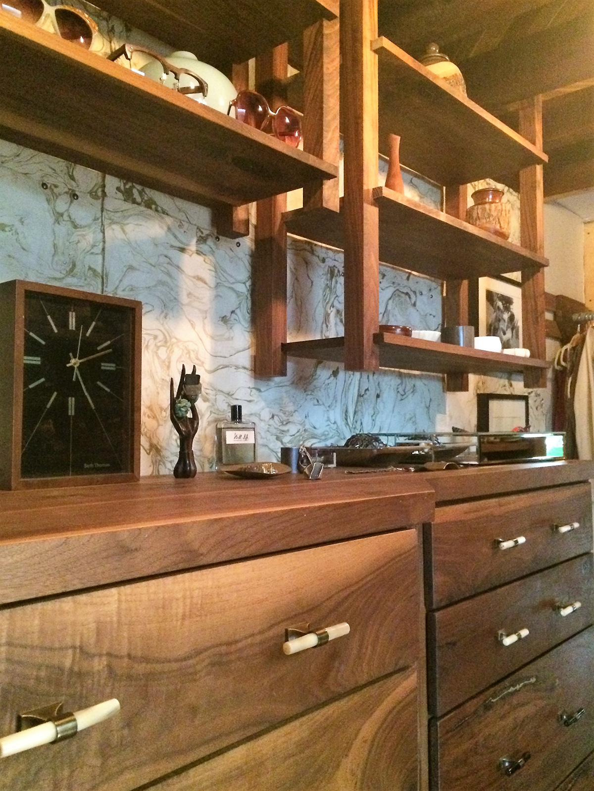 desser-&-shelves.jpg