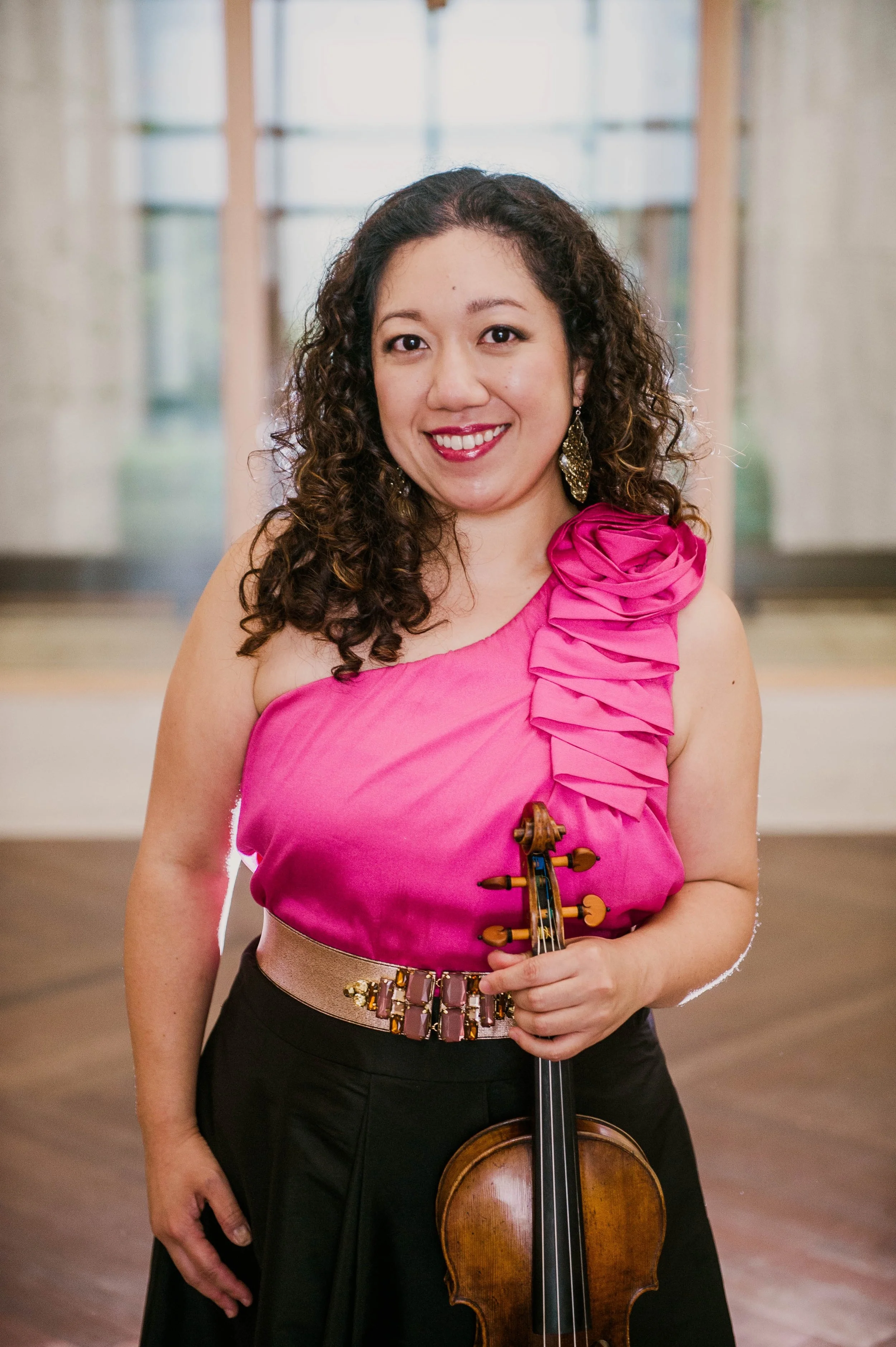 Miho Saegusa, violin