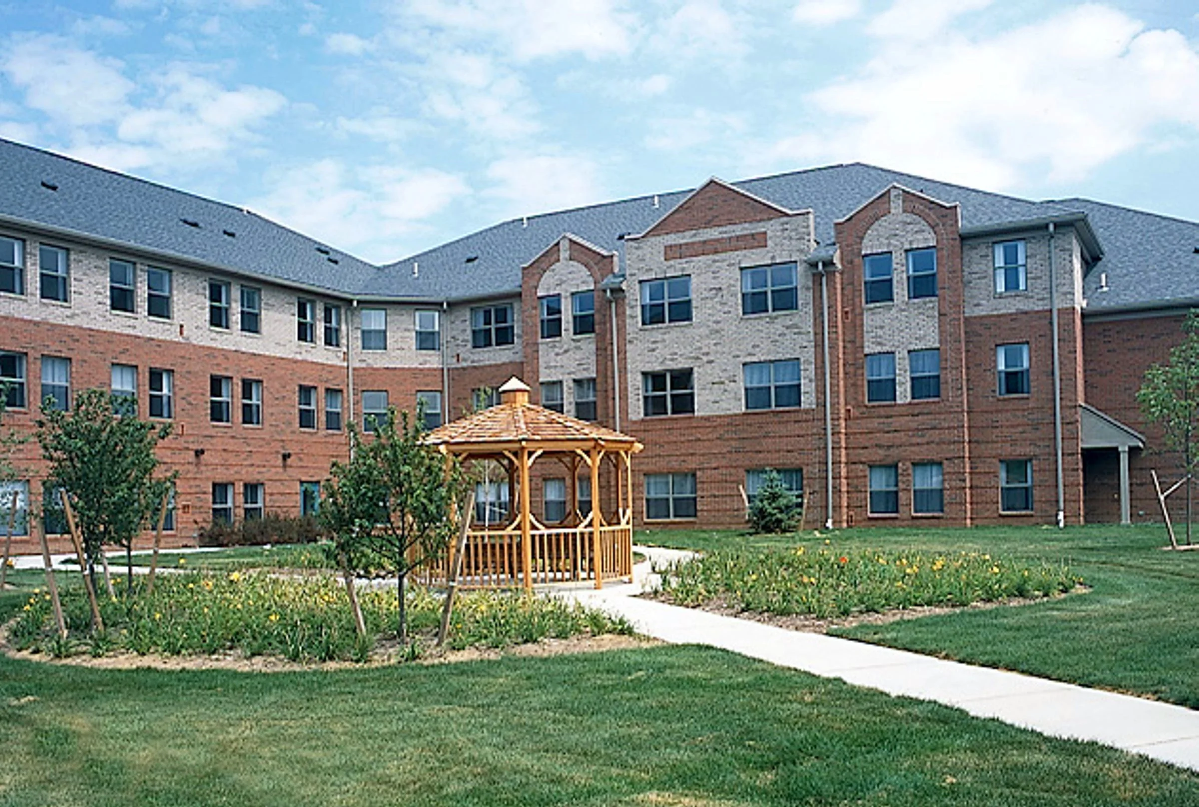 Rio Vista rear.jpg