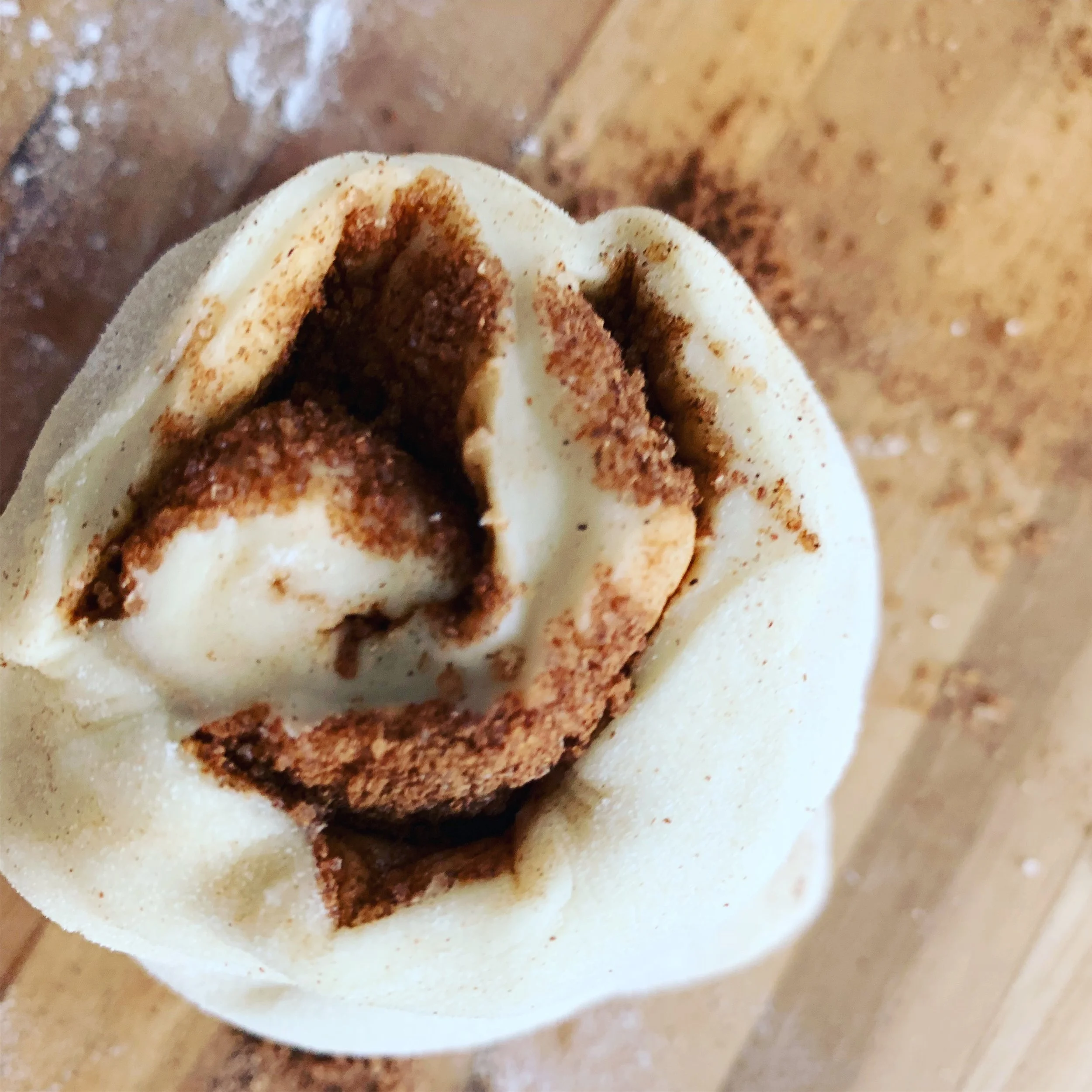 Baking CinnamonSwirl Flower Pot Bread — FarmSteady