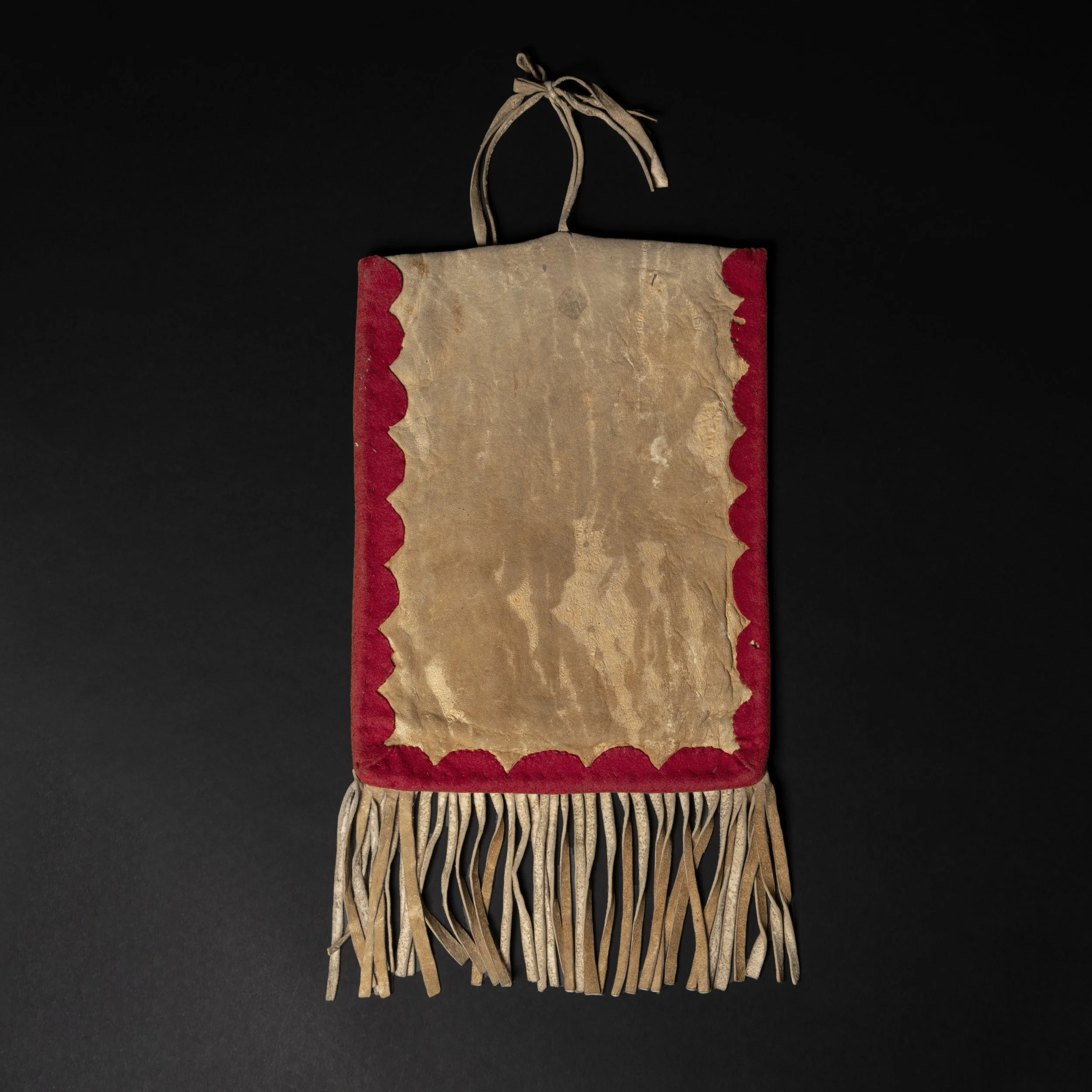 Plateau Flat Pouch Woman_02.jpg