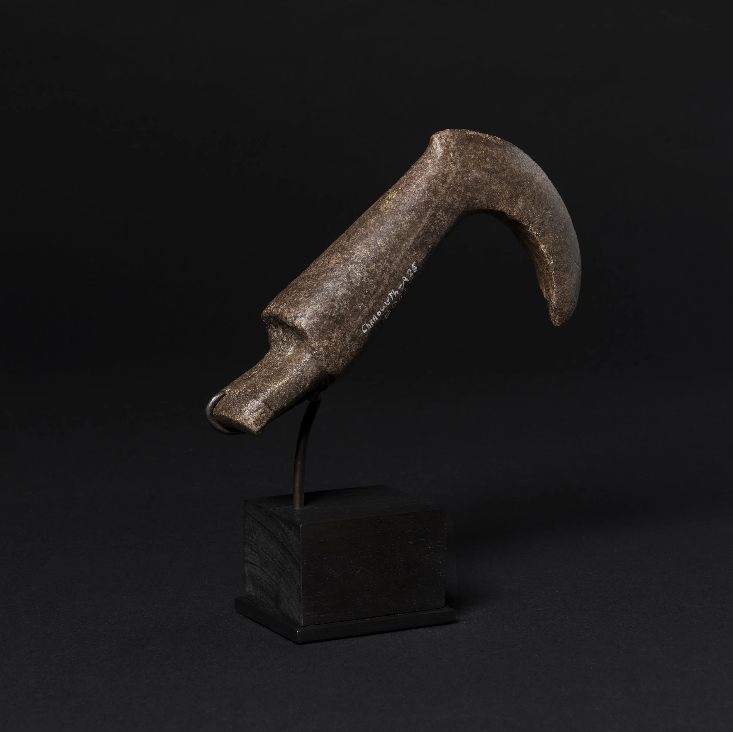 Stone Axe Handle_02.jpg