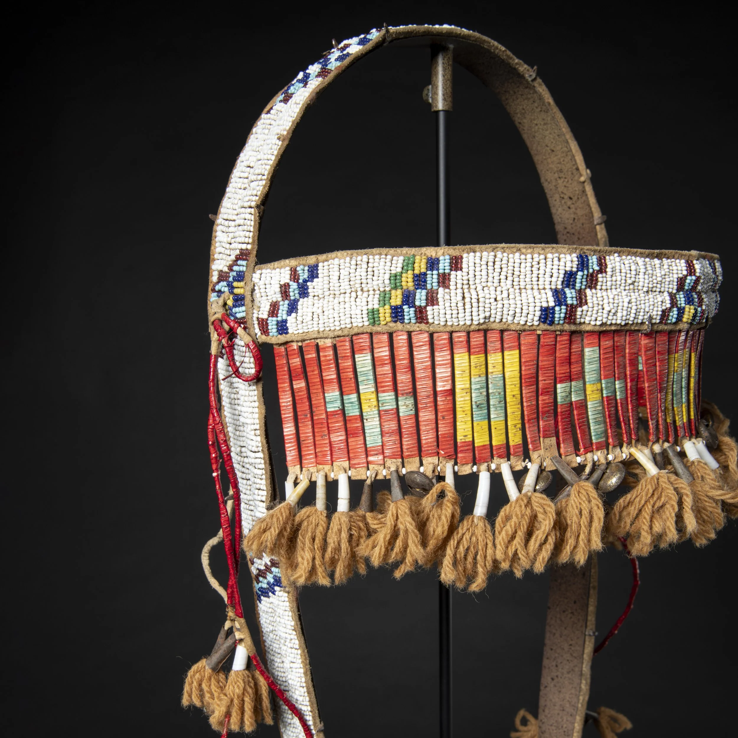 Sioux Beaded Headstall_08.jpg