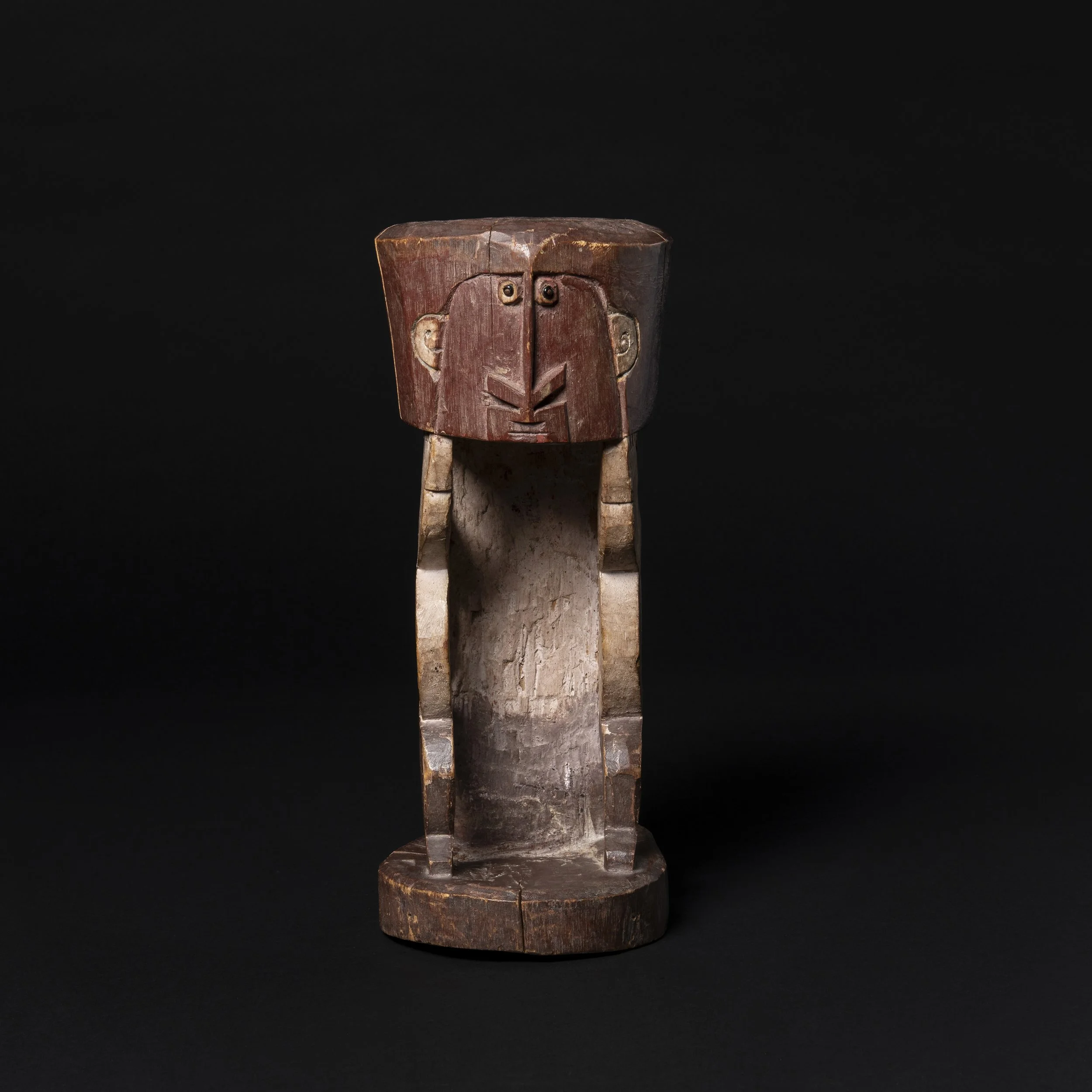 Korwar Wood Figure_01.jpg