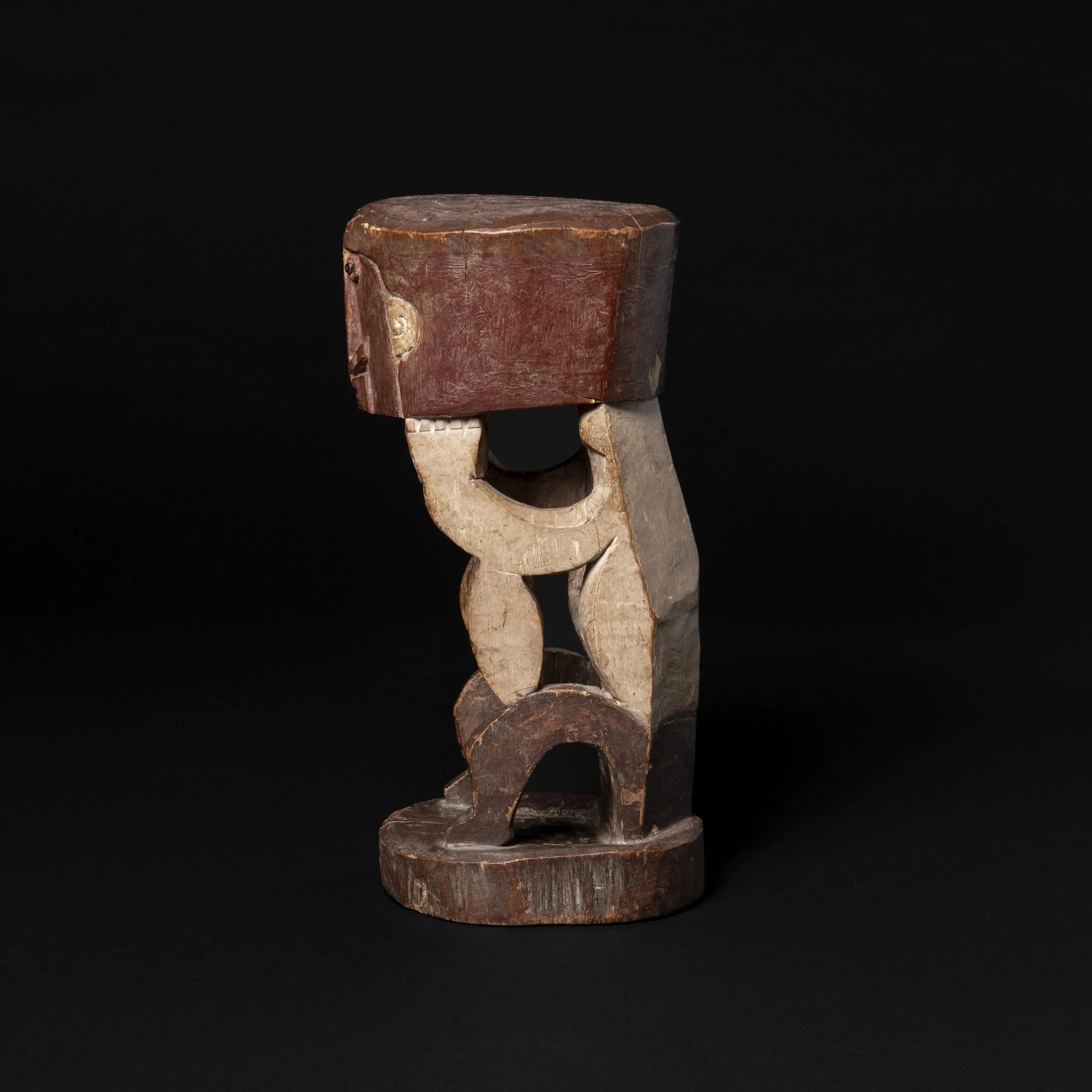 Korwar Wood Figure_05.jpg
