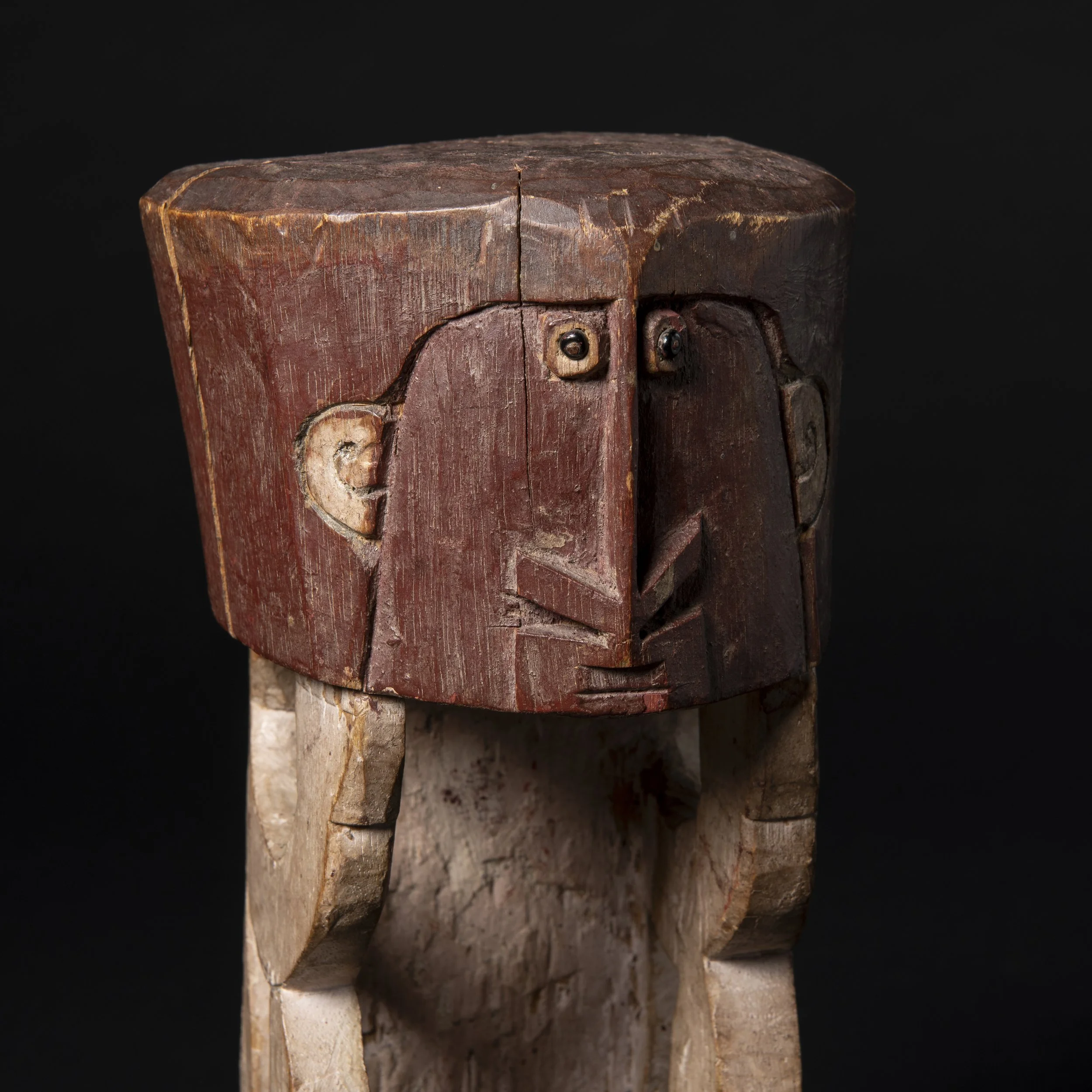 Korwar Wood Figure_Detail_08.jpg