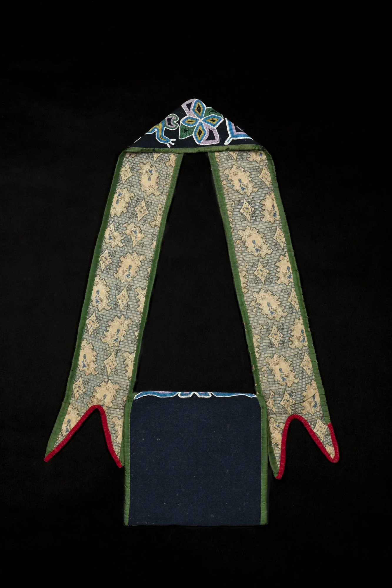Southeastern_Bandolier_Bag_007.jpg