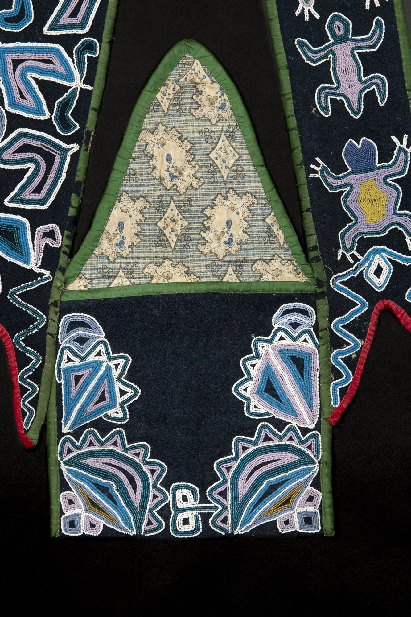 Southeastern_Bandolier_Bag_006.jpg