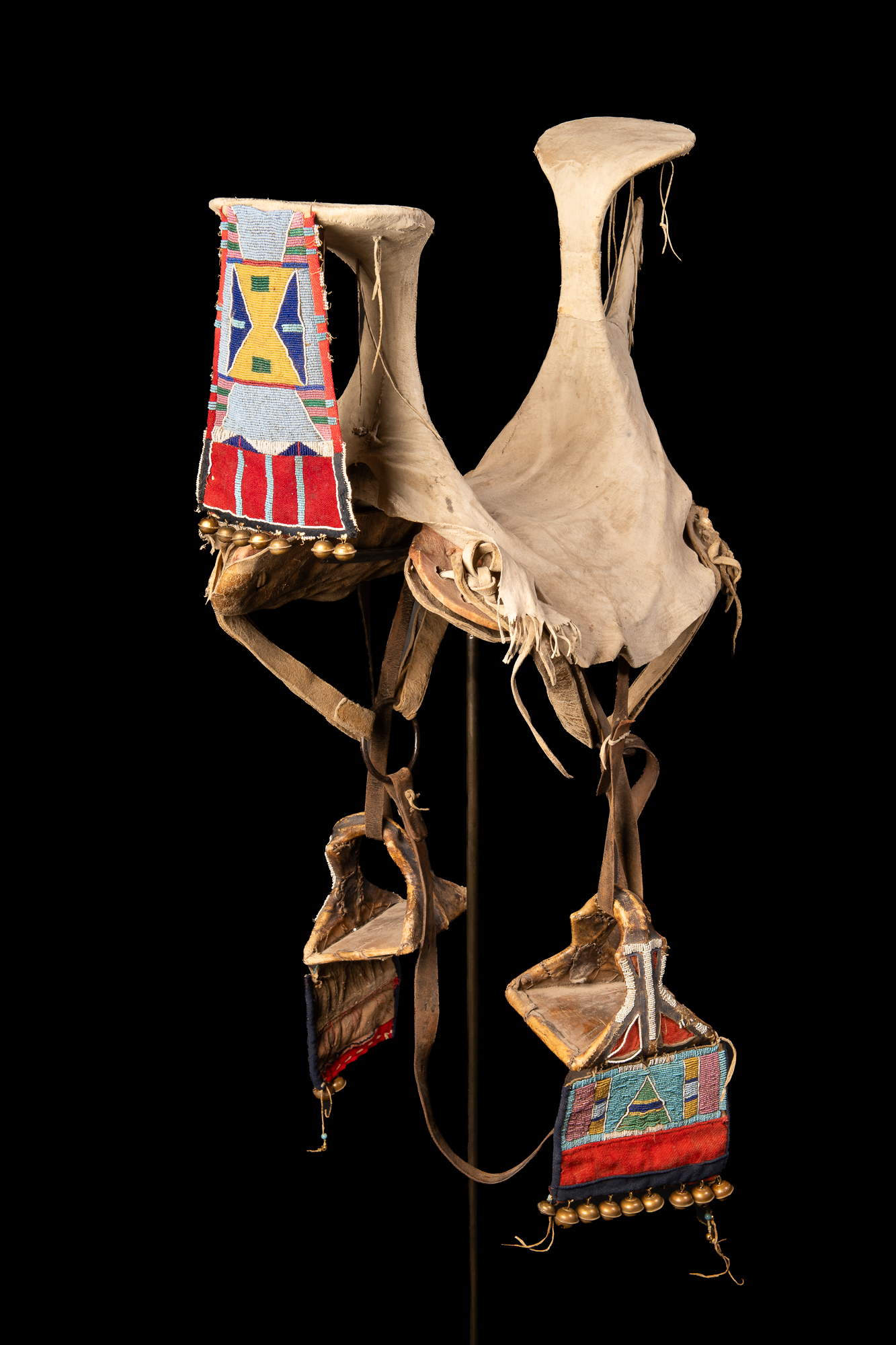 Crow_Saddle_003.png