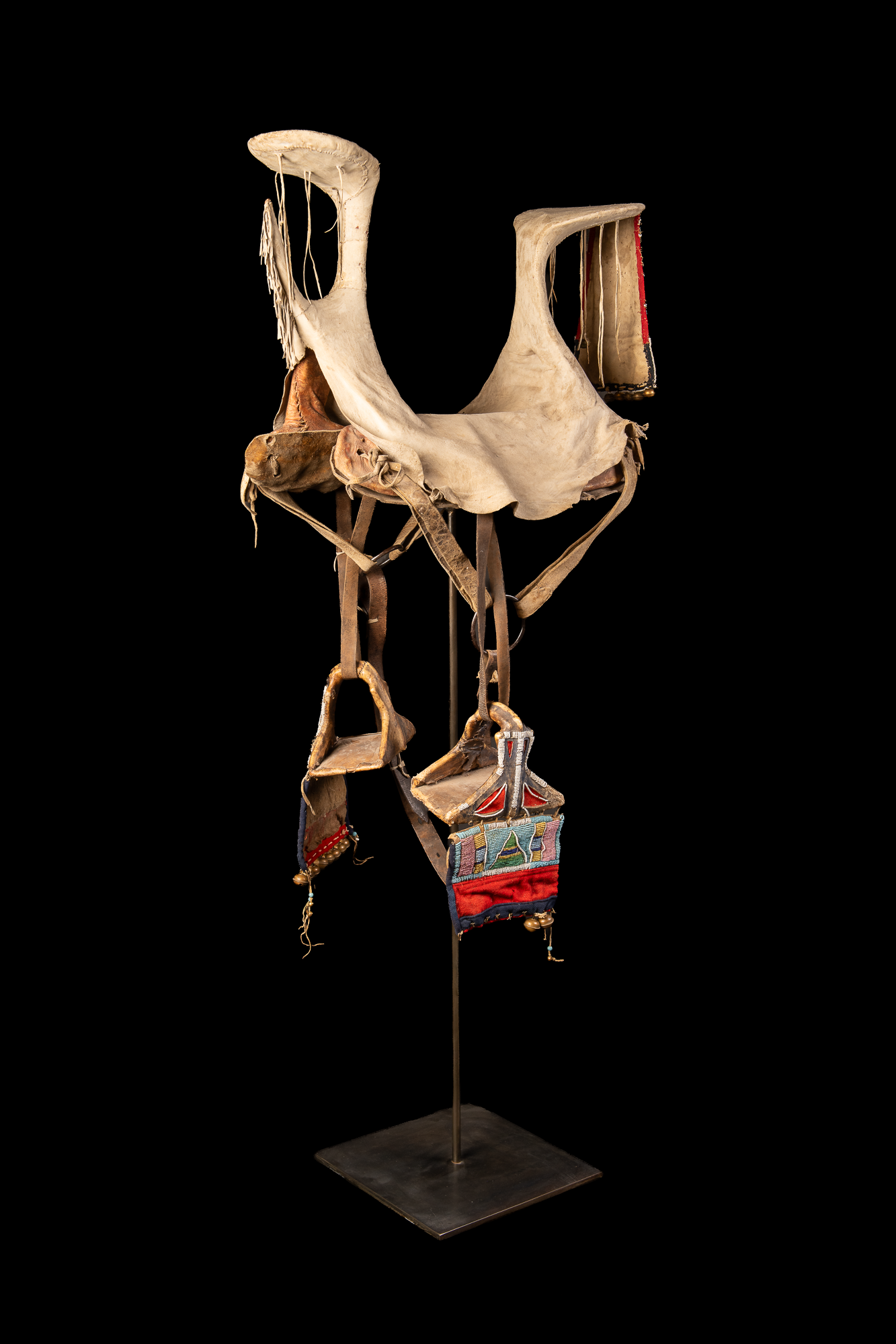 Crow_Saddle_005.png