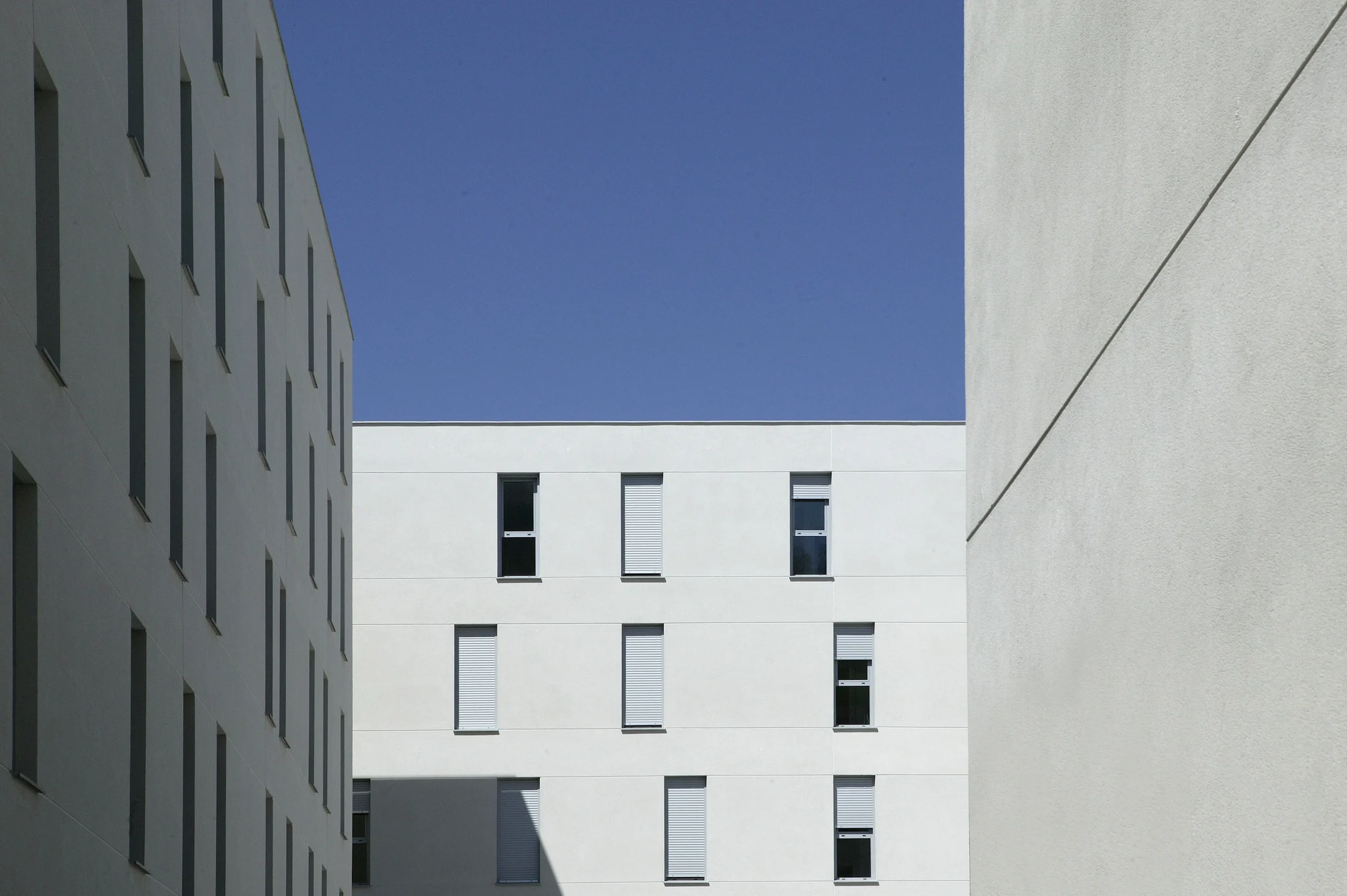 1030971-607 edificio en la mayacina 04-05-2016.webp