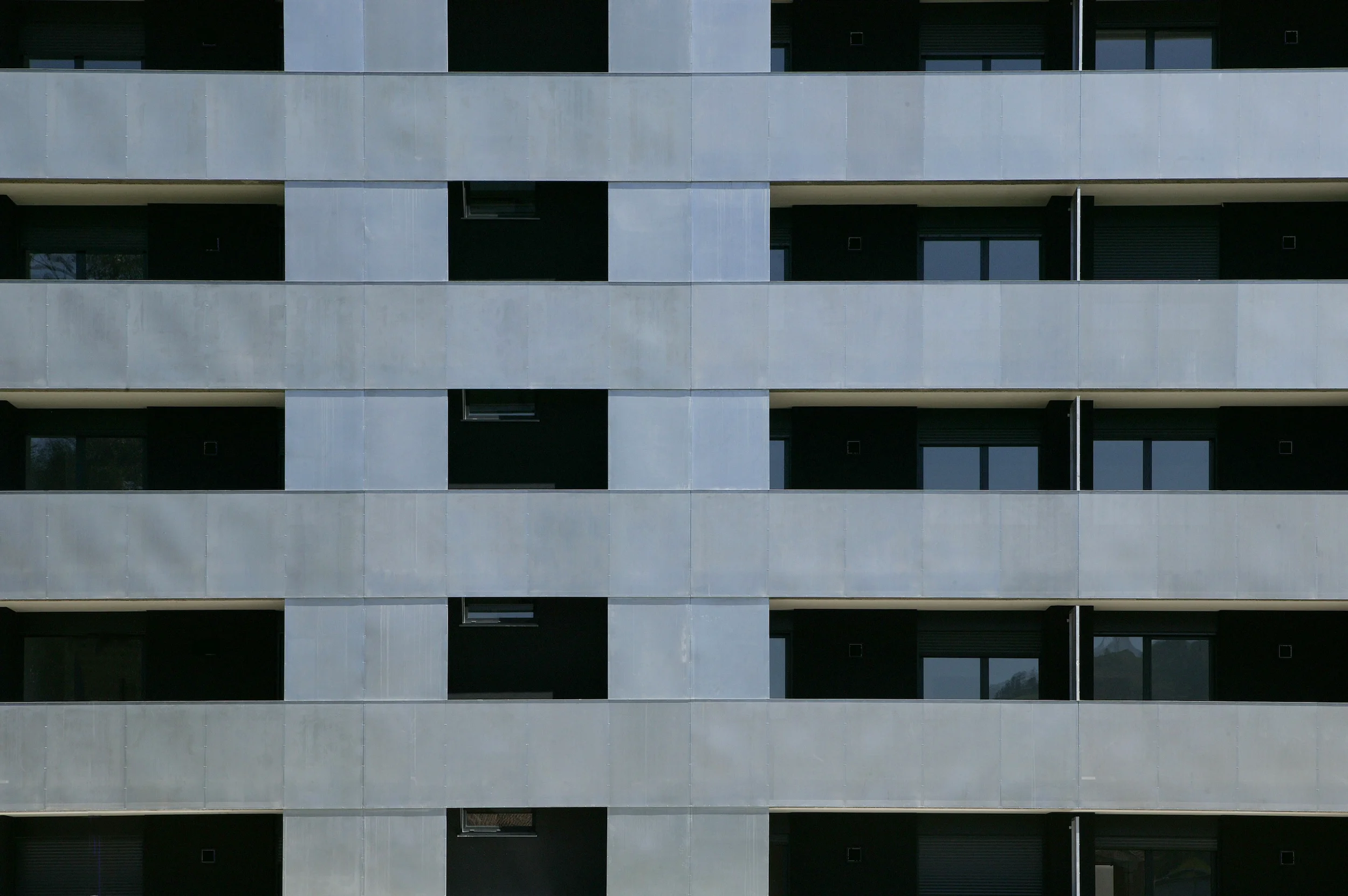 1030971-609 edificio en la mayacina 04-05-2016.webp