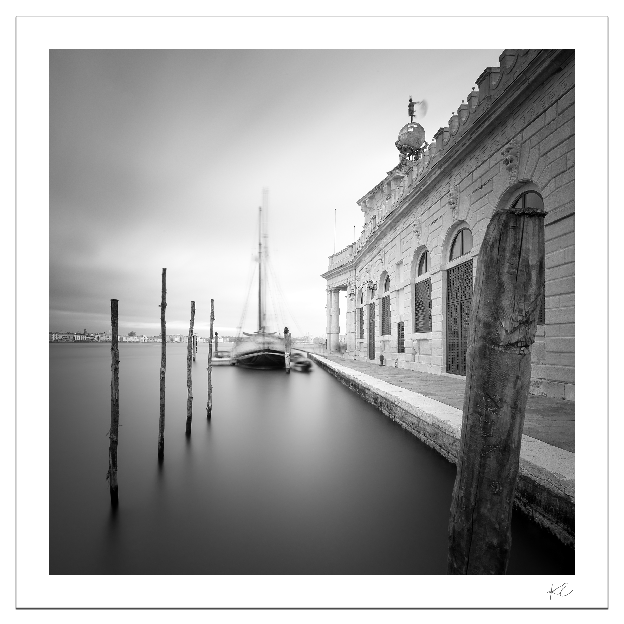 Venice - Punta della dogana.png