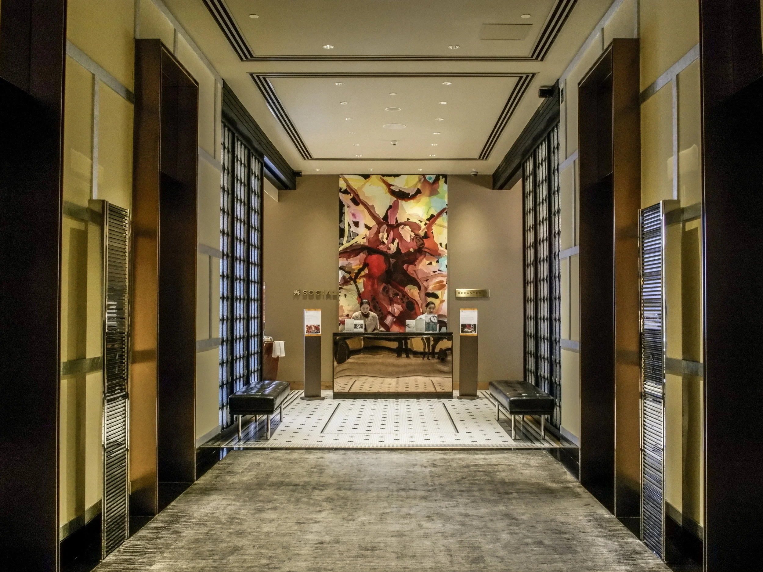 the Decanter & Social entrance